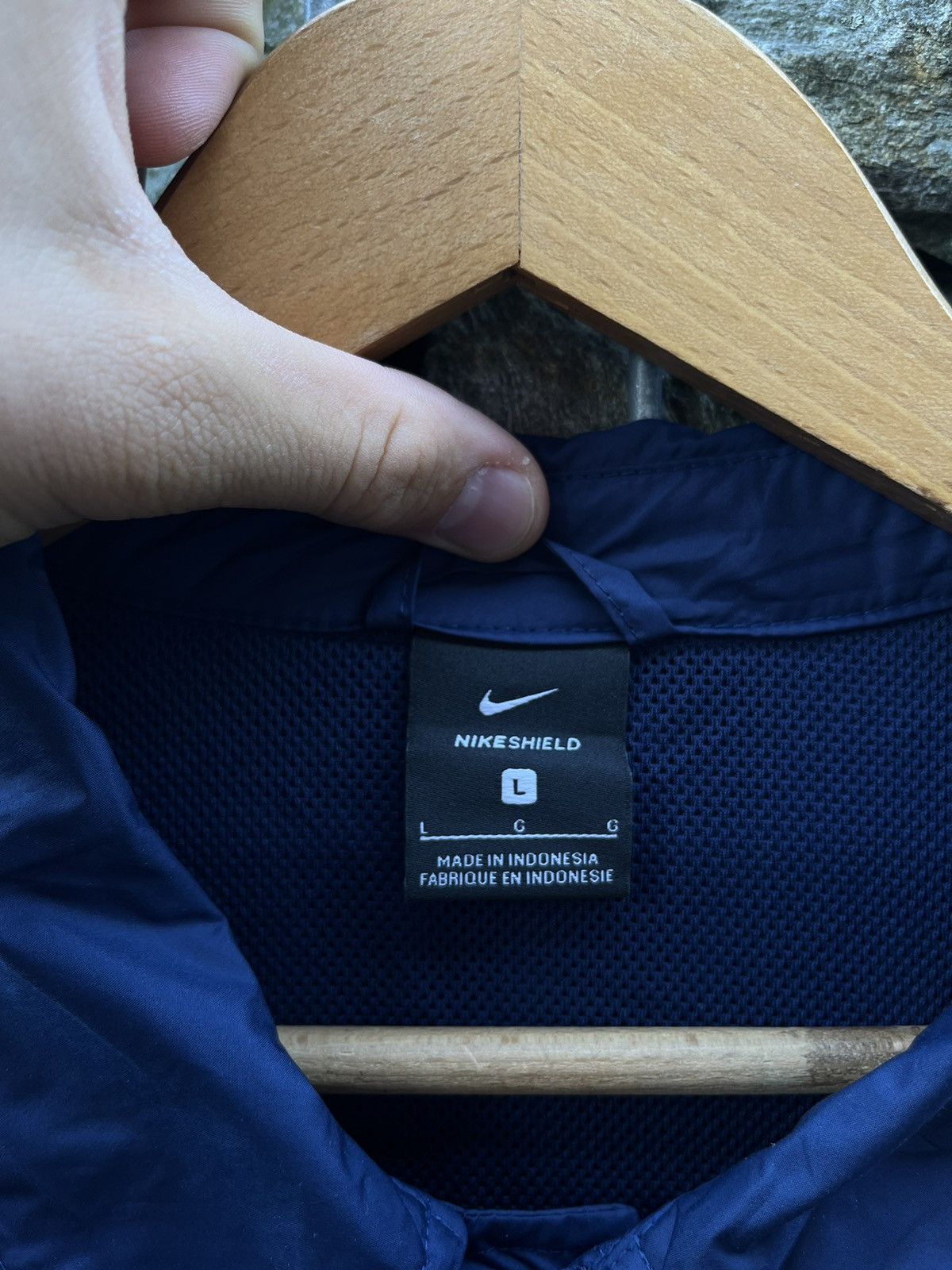 Nike Nike Tn Tottenham Spurs Jacket Coach Y2K Shield Logo Size US L / EU 52-54 / 3 - 6 Thumbnail