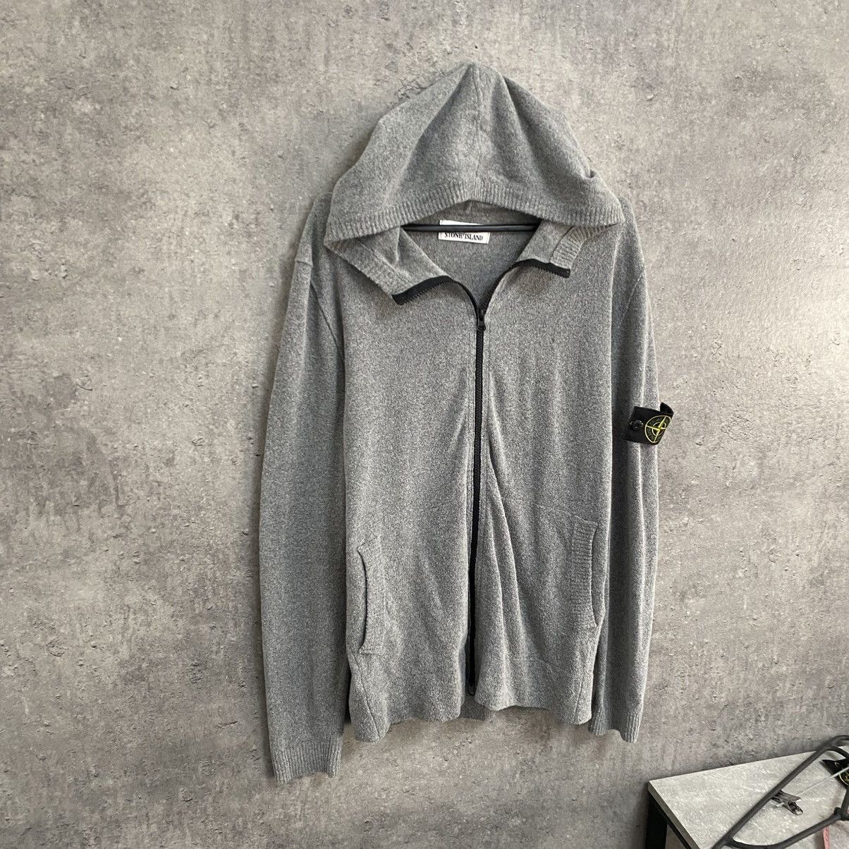 Stone Island Stone Island Zip Hoodie Grey Size L Size US L / EU 52-54 / 3 - 3 Thumbnail