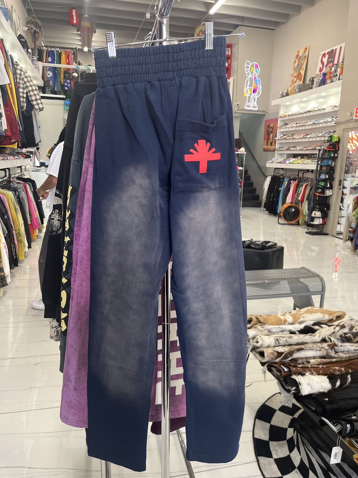 Vertabrae Sweats Navy & Red Size US 26 / EU 42 - 2 Thumbnail