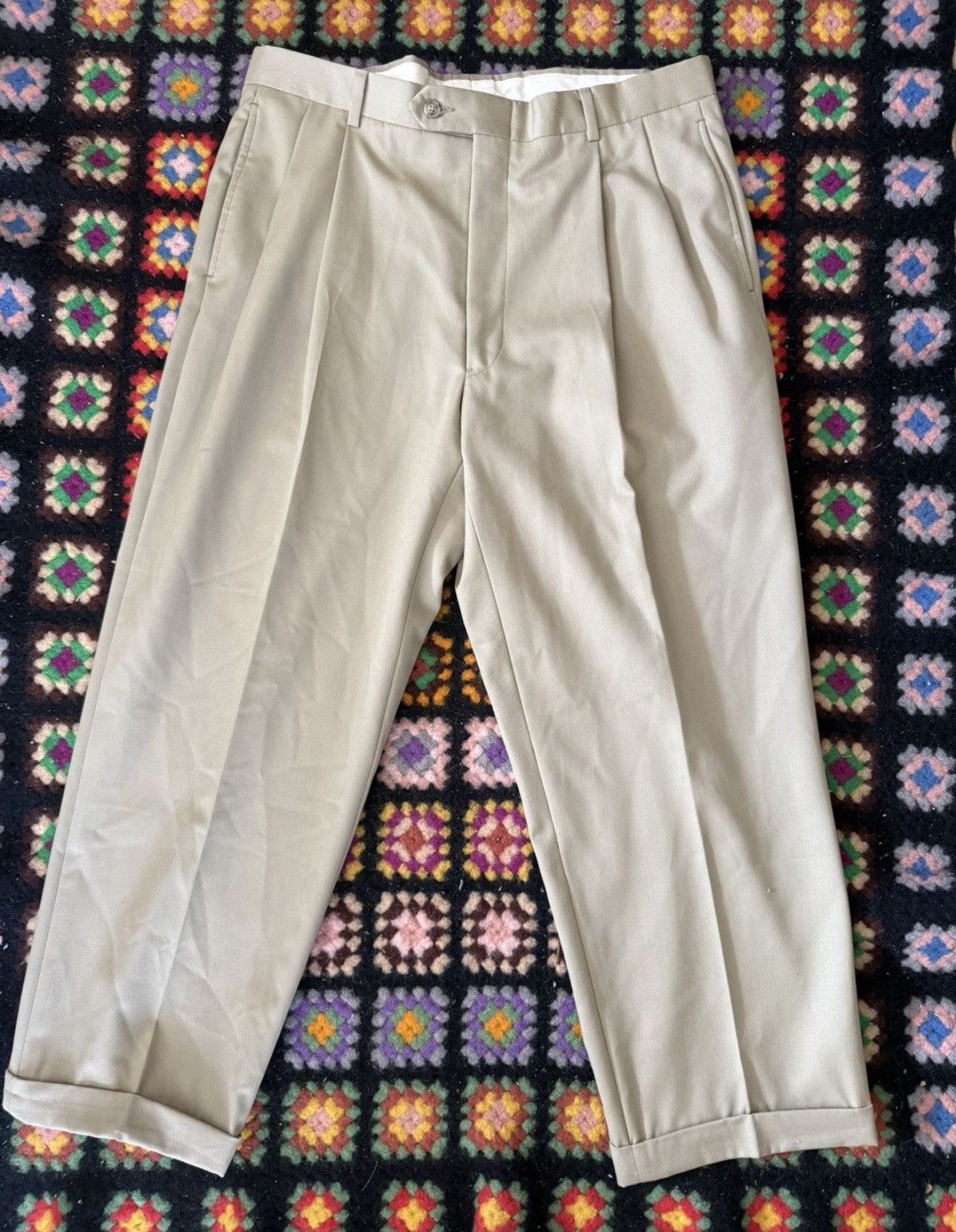 Austin Reed VINTAGE ‼️Austin Reed Super 100's khaki trousers. Size 40R - 1 Thumbnail