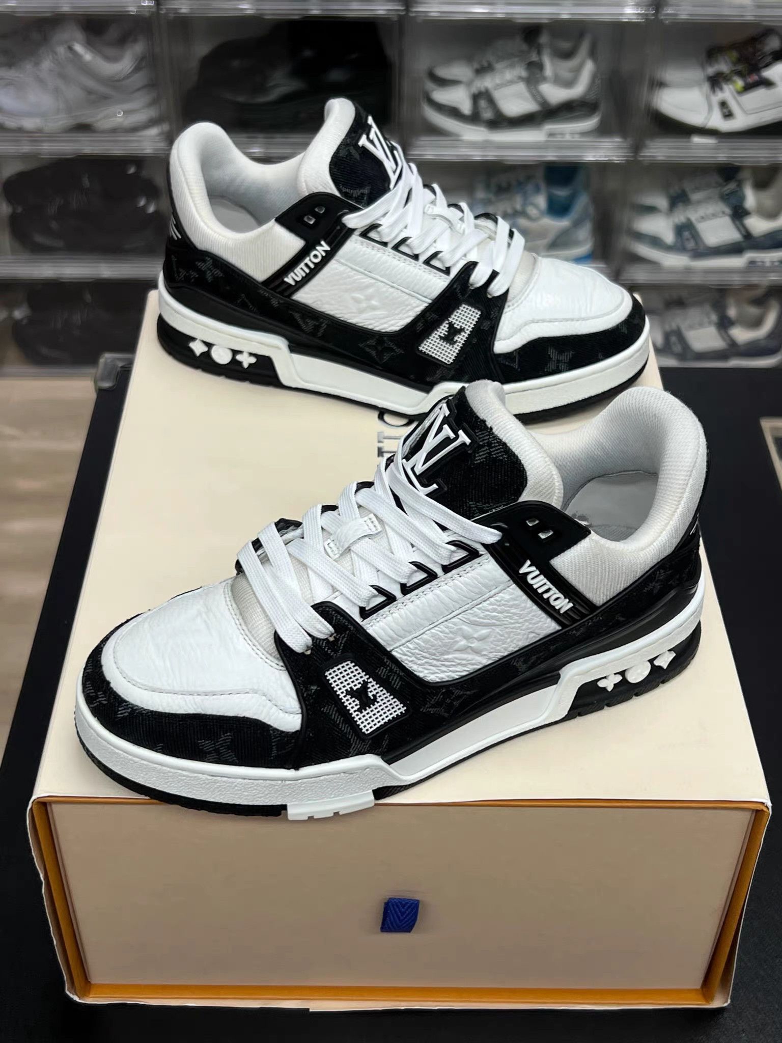Louis Vuitton LV TRAINER Black White Denim Panda Sneakers K15 Size US 8 / IT 38 - 1 Thumbnail