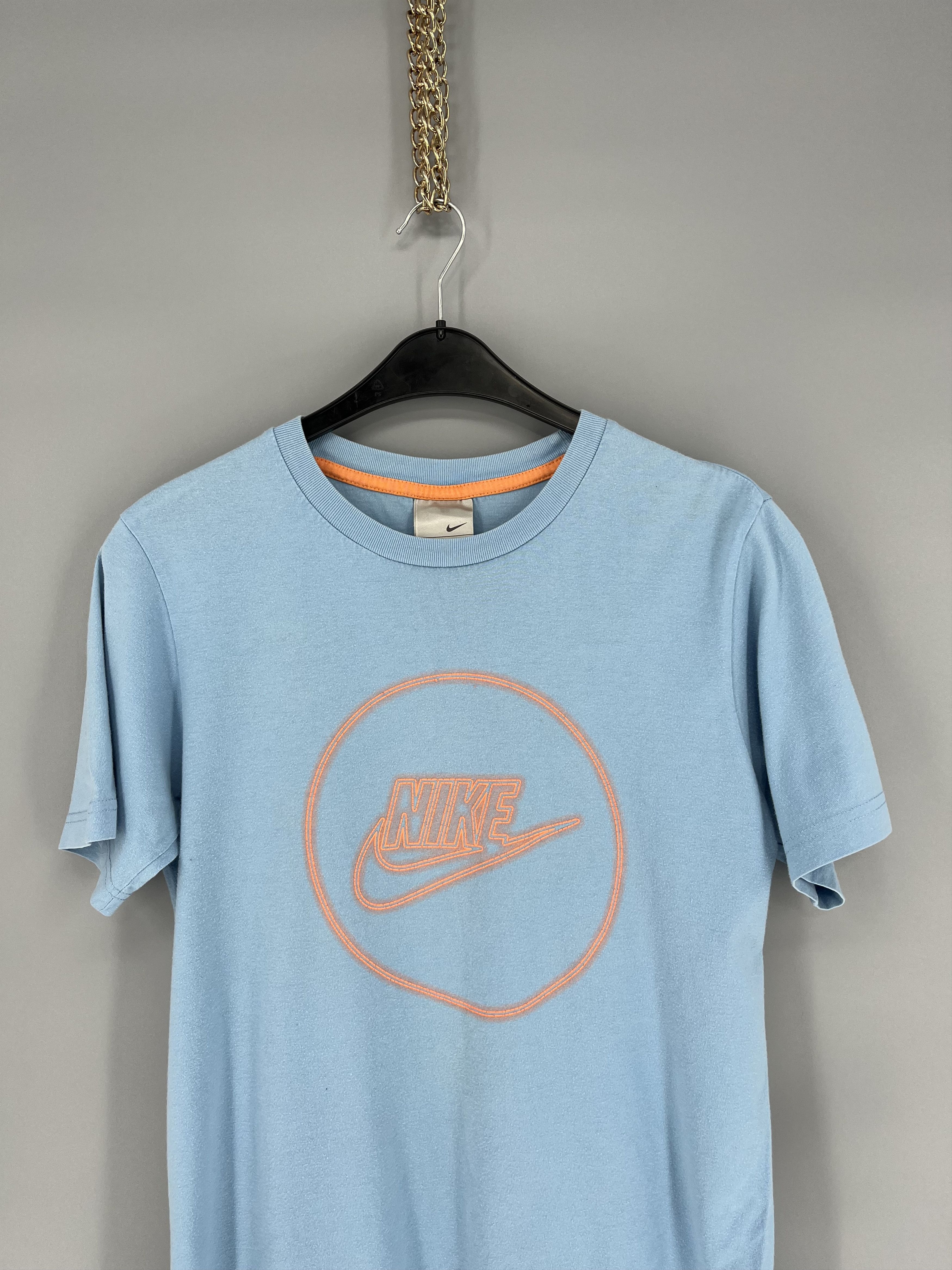 Nike Vintage Y2K 90s Nike Swoosh Logo Tee Style Grailed Size US M / EU 48-50 / 2 - 4 Thumbnail