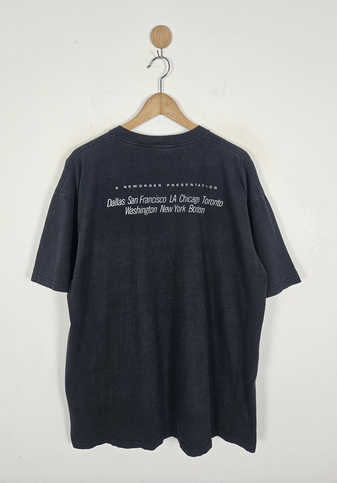 Band Tees Vintage 90s New Order Live from Republic USA Tour tee shirt Size US XL / EU 56 / 4 - 2 Thumbnail