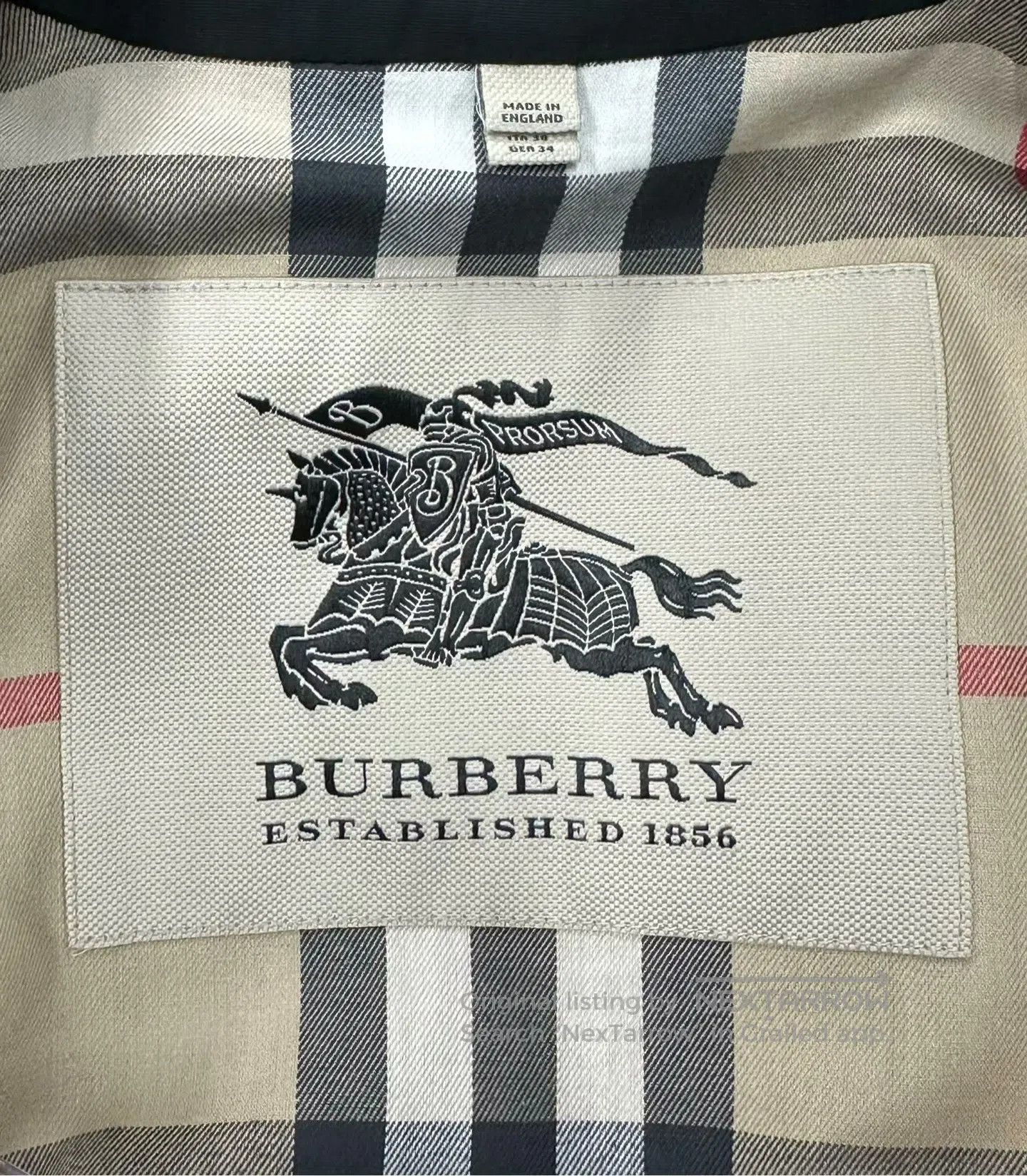 Burberry Burberry Classic Black Double-Breasted Lined Plaid Trench Size XS / US 0-2 / IT 36-38 - 3 Thumbnail