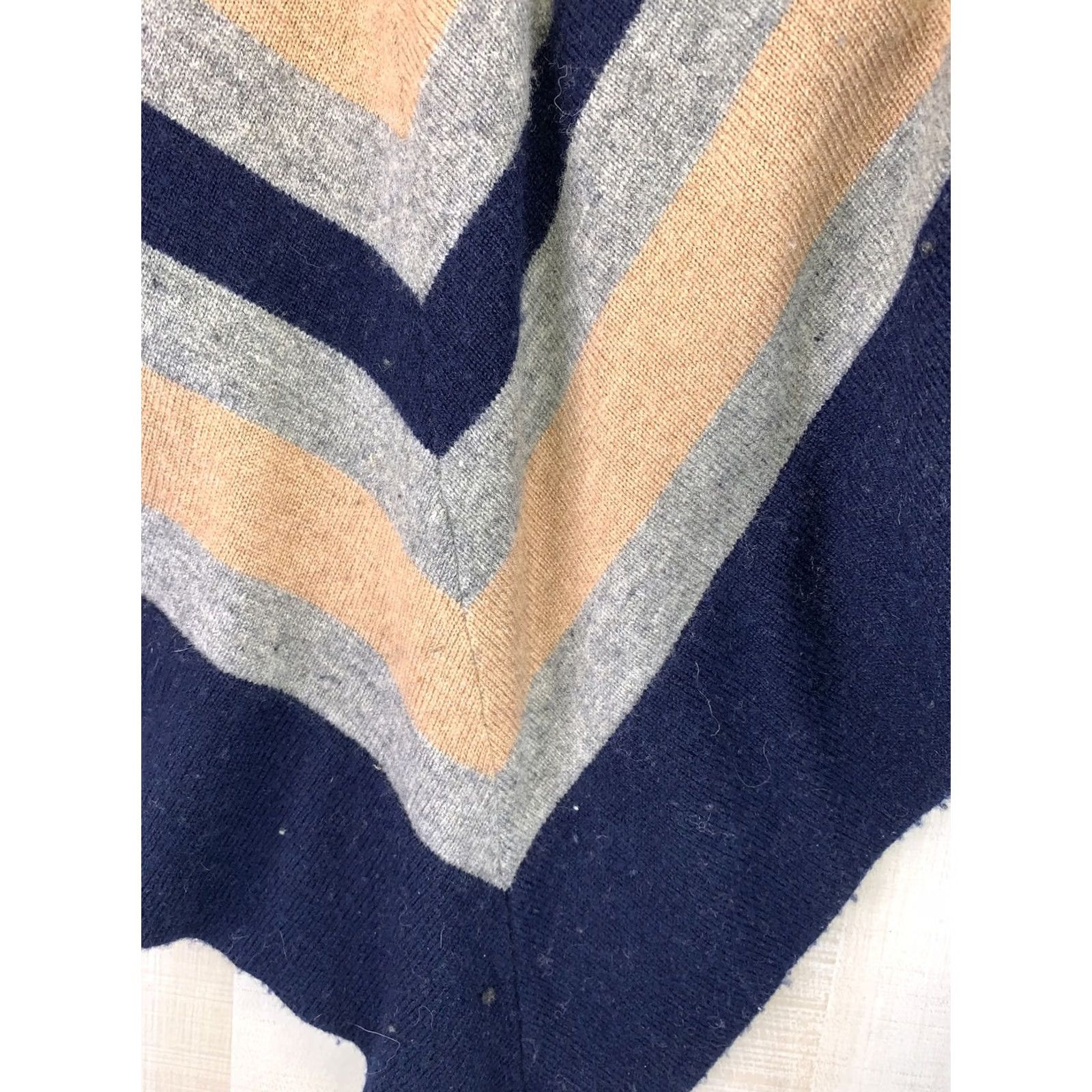 Bcbgmaxazria BCBGMAXAZRIA Knit Hooded Cape Poncho Womens OS-5807 One Size Multicolor Wool Knit Hooded Cape Poncho, Womens Size ONE SIZE - 5 Thumbnail