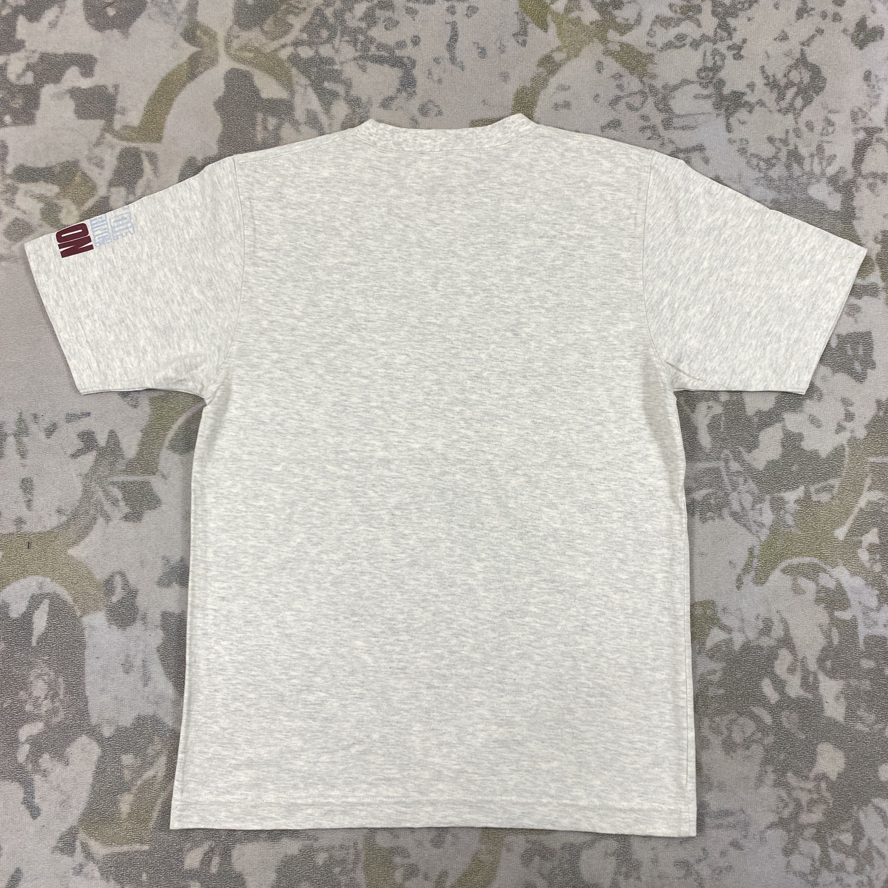 Vintage Vintage 90's Vision Street Wear Small Tshirt -D075 Size US S / EU 44-46 / 1 - 2 Thumbnail