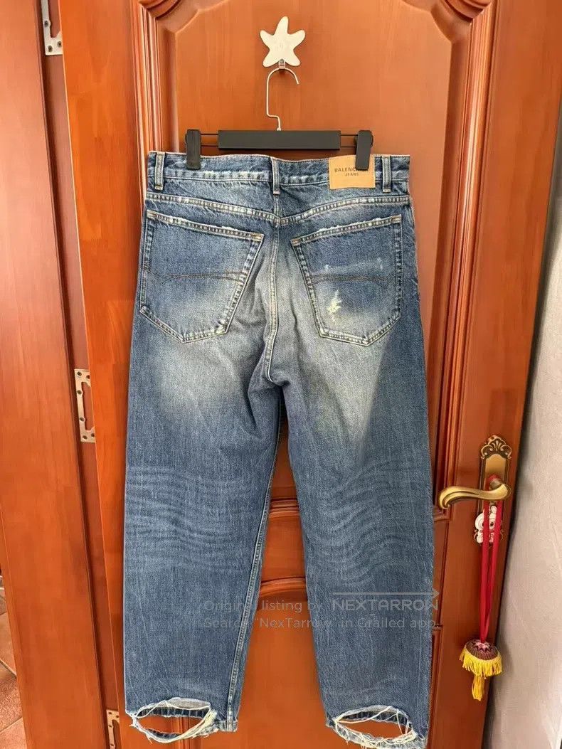 Balenciaga Balenciaga size M Distressed design denim pants Size US 27 - 2 Thumbnail