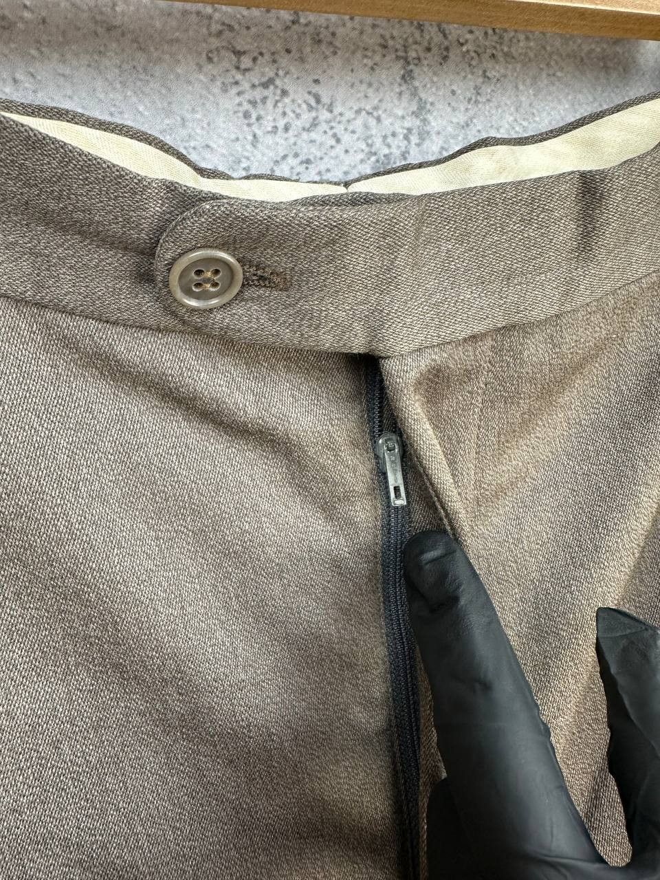 Yves Saint Laurent Yves Saint Laurent Pour Homme Pure Wool Beige Two-Piece Suit Size 54R - 20 Thumbnail