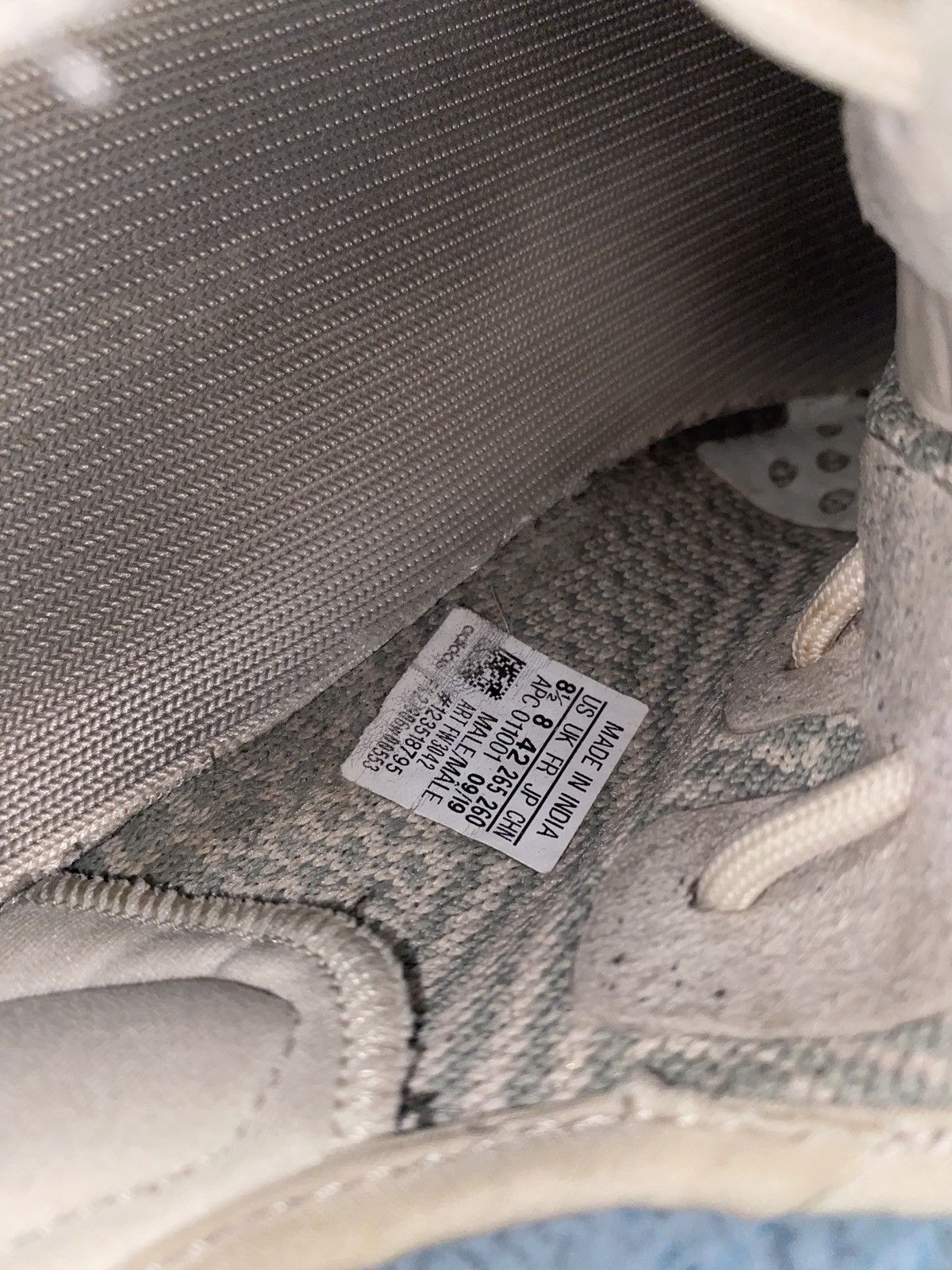 Adidas YEEZY BOOST 350 V2 CITRIN Size US 8.5 / EU 41-42 - 9 Thumbnail