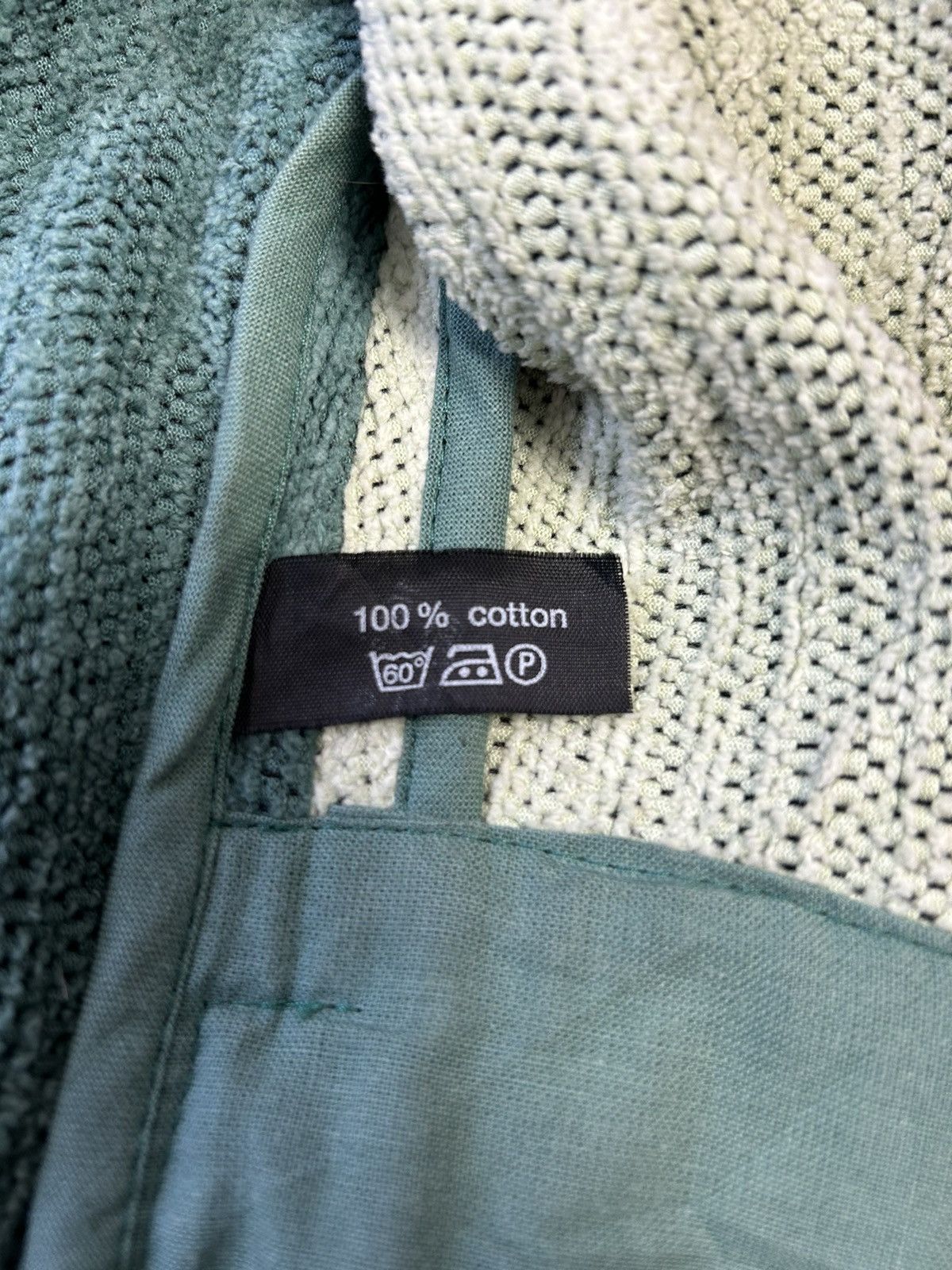 Annikki Karvinen × Designer × Handmade ANNIKKI KARVINEN