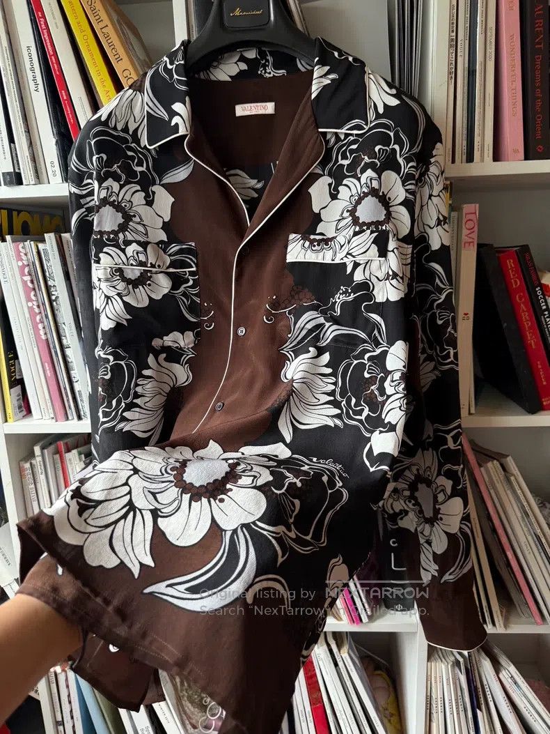Valentino Valentino Garden-printed silk pajama-style shirt Size US M / EU 48-50 / 2 - 7 Thumbnail