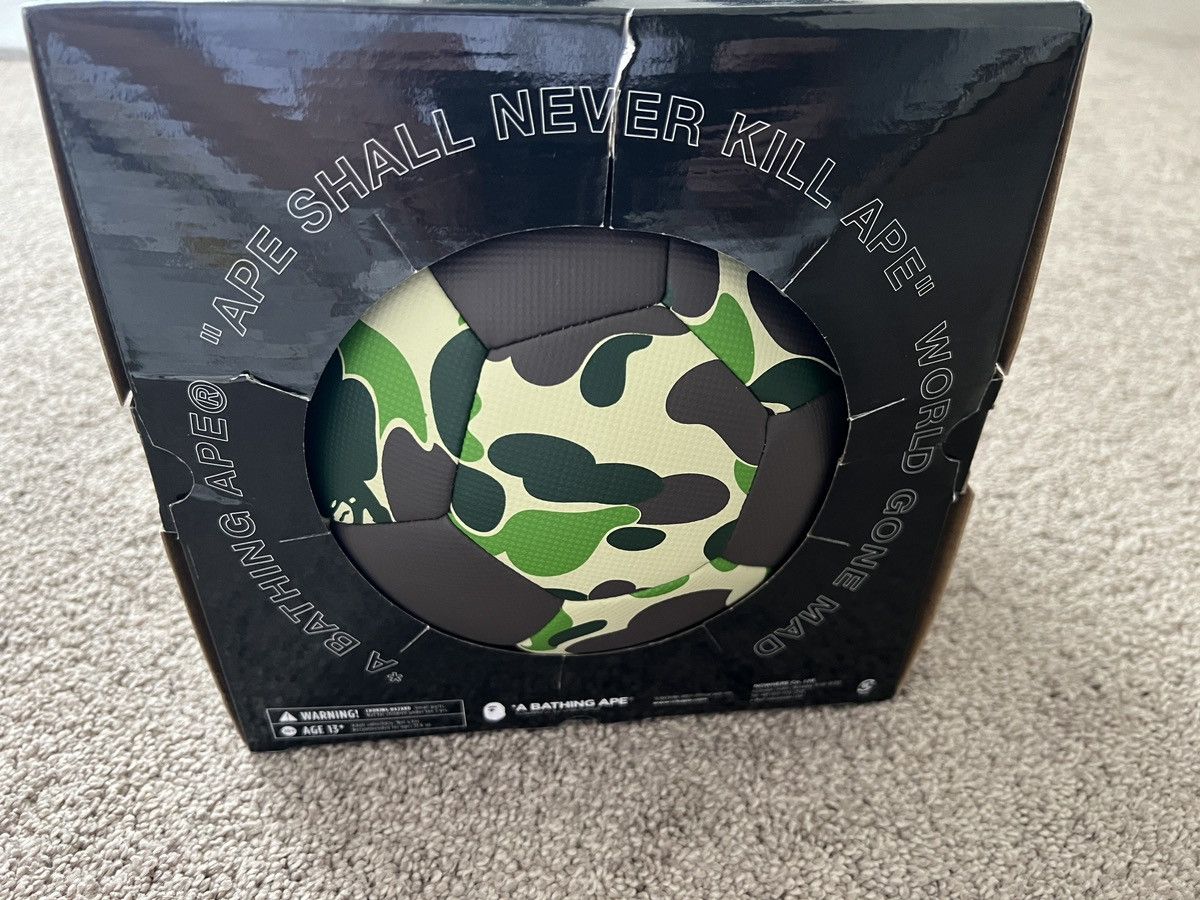 Bape Brand new A bathing ape Bape abc camo soccer ball Size ONE SIZE - 4 Thumbnail