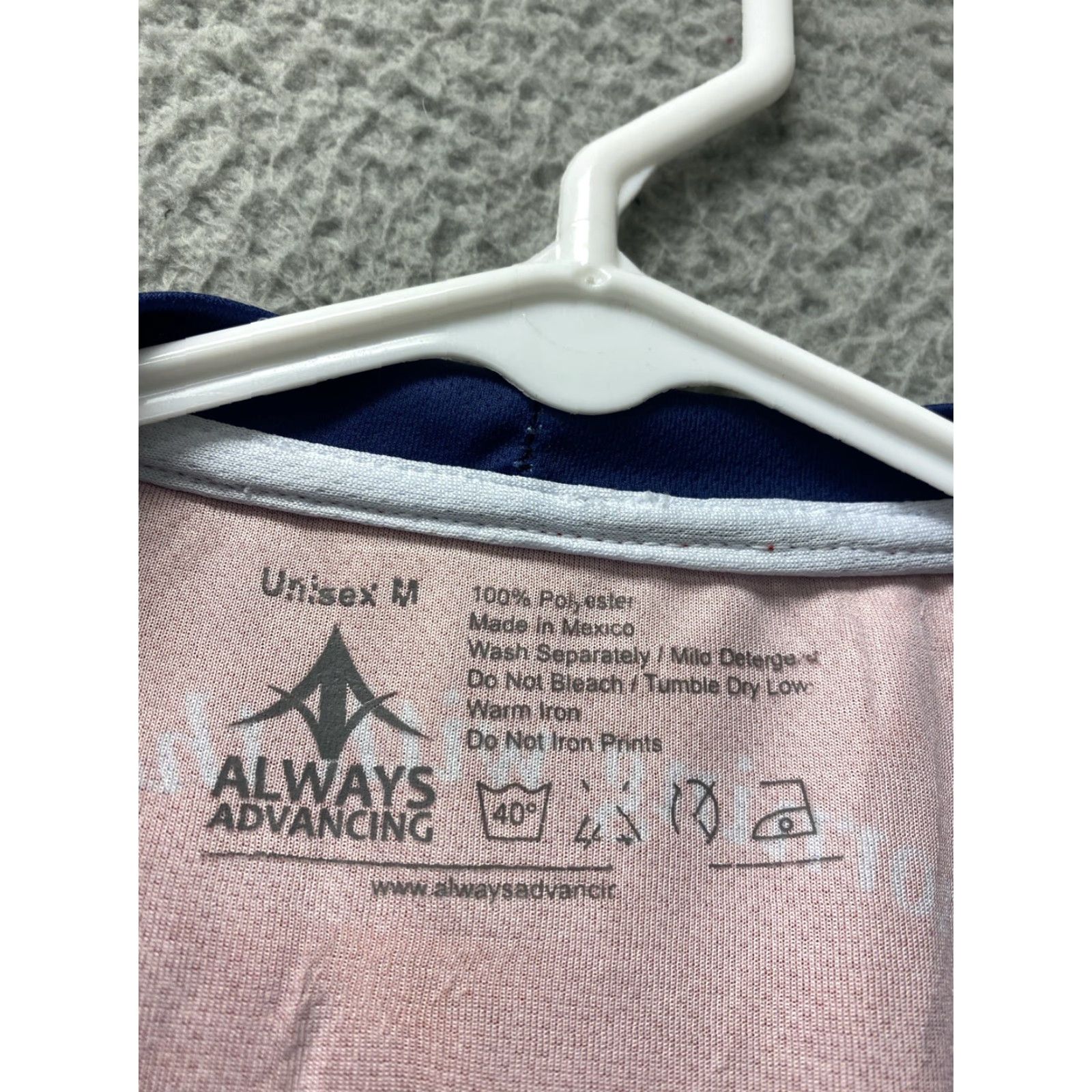 Vintage Always Advancing Marines Marathon T-Shirt USA Women's men’s M Tagless /58-37 Size M / US 6-8 / IT 42-44 - 8 Thumbnail