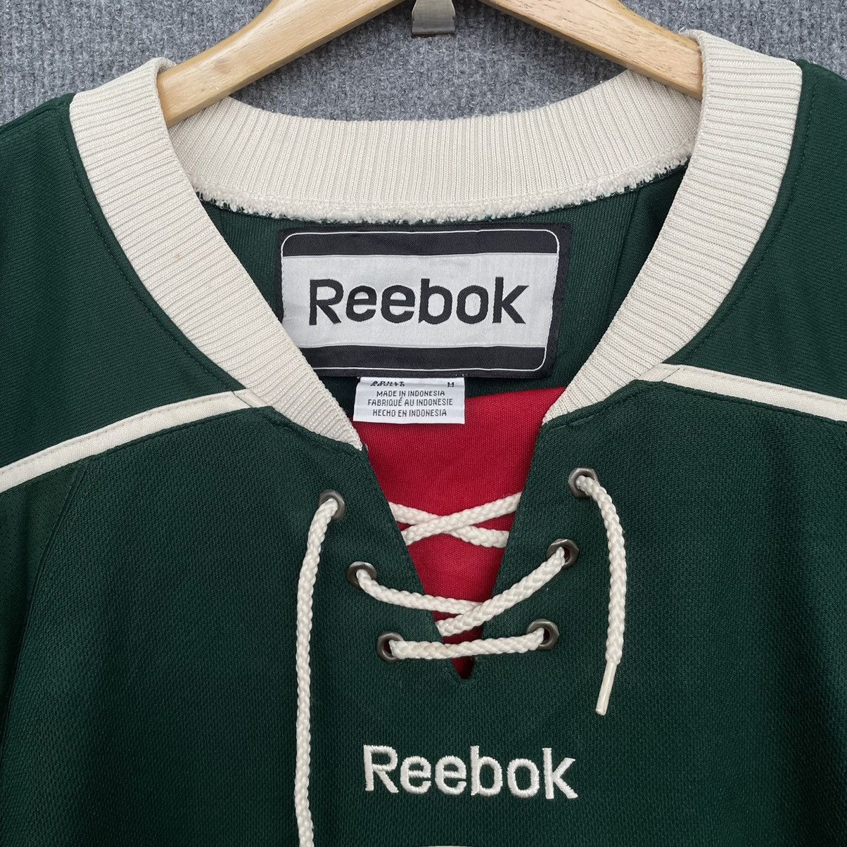 NHL × Reebok × Vintage 2000s Reebok Seattle Thunderbirds Hockey Jersey Size US M / EU 48-50 / 2 - 3 Thumbnail