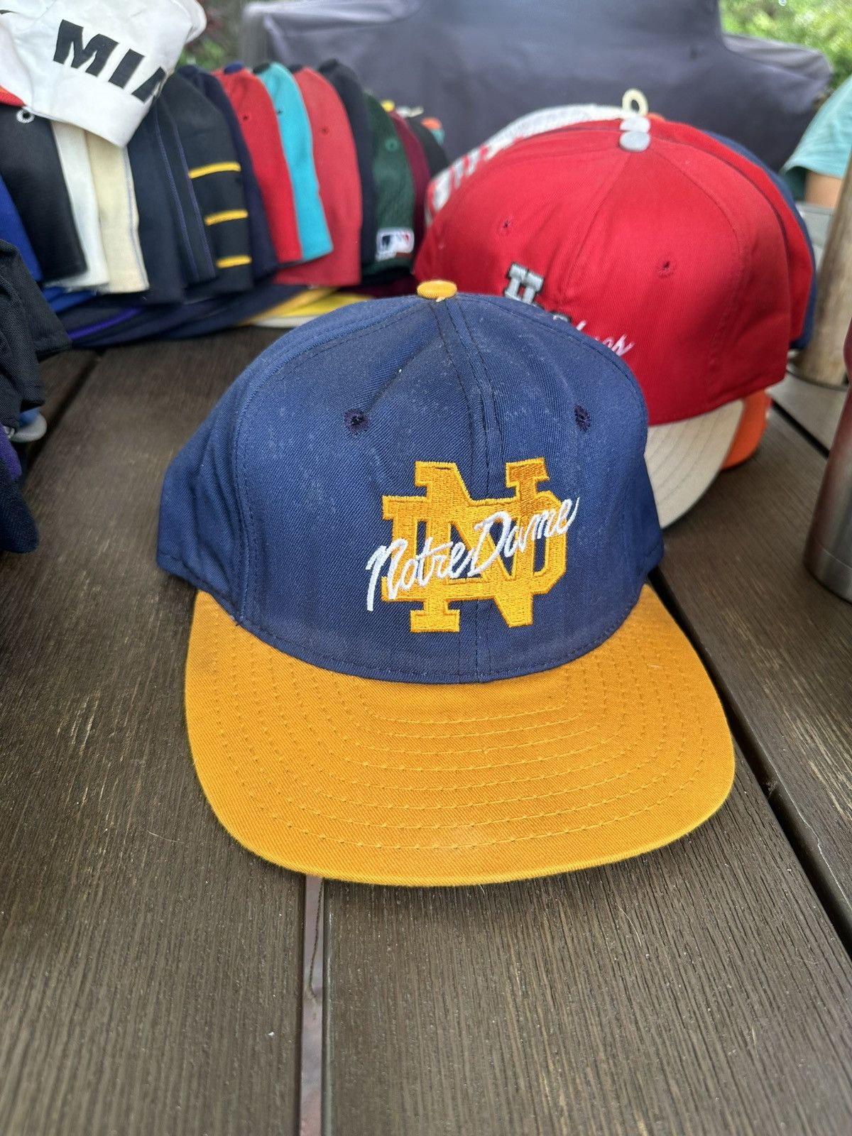 New Era 80s vintage Notre Dame hat Size ONE SIZE - 1 Thumbnail