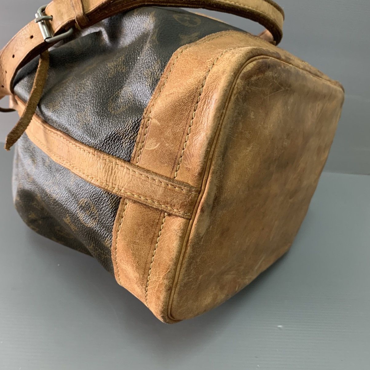 Louis Vuitton Louis Vuitton Bucket Vintage Bag Size ONE SIZE - 17 Thumbnail