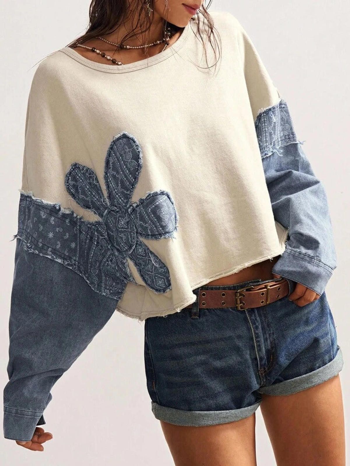 Other Flower Detail Sleeve Crop Shirt Size S / US 4 / IT 40 - 3 Thumbnail