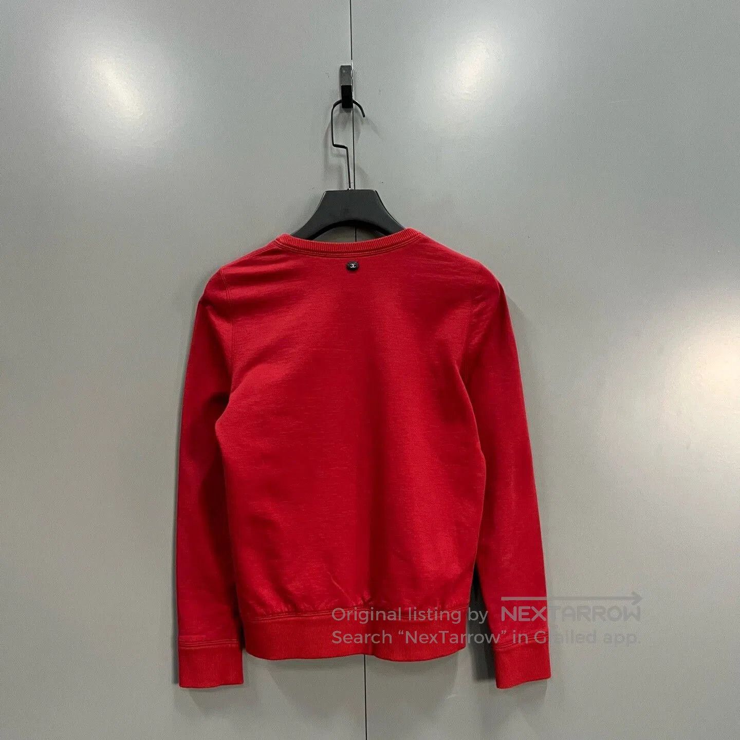 Chanel Chanel Red Letter Sweatshirt. Size XXS / US 00 / IT 34 - 2 Thumbnail