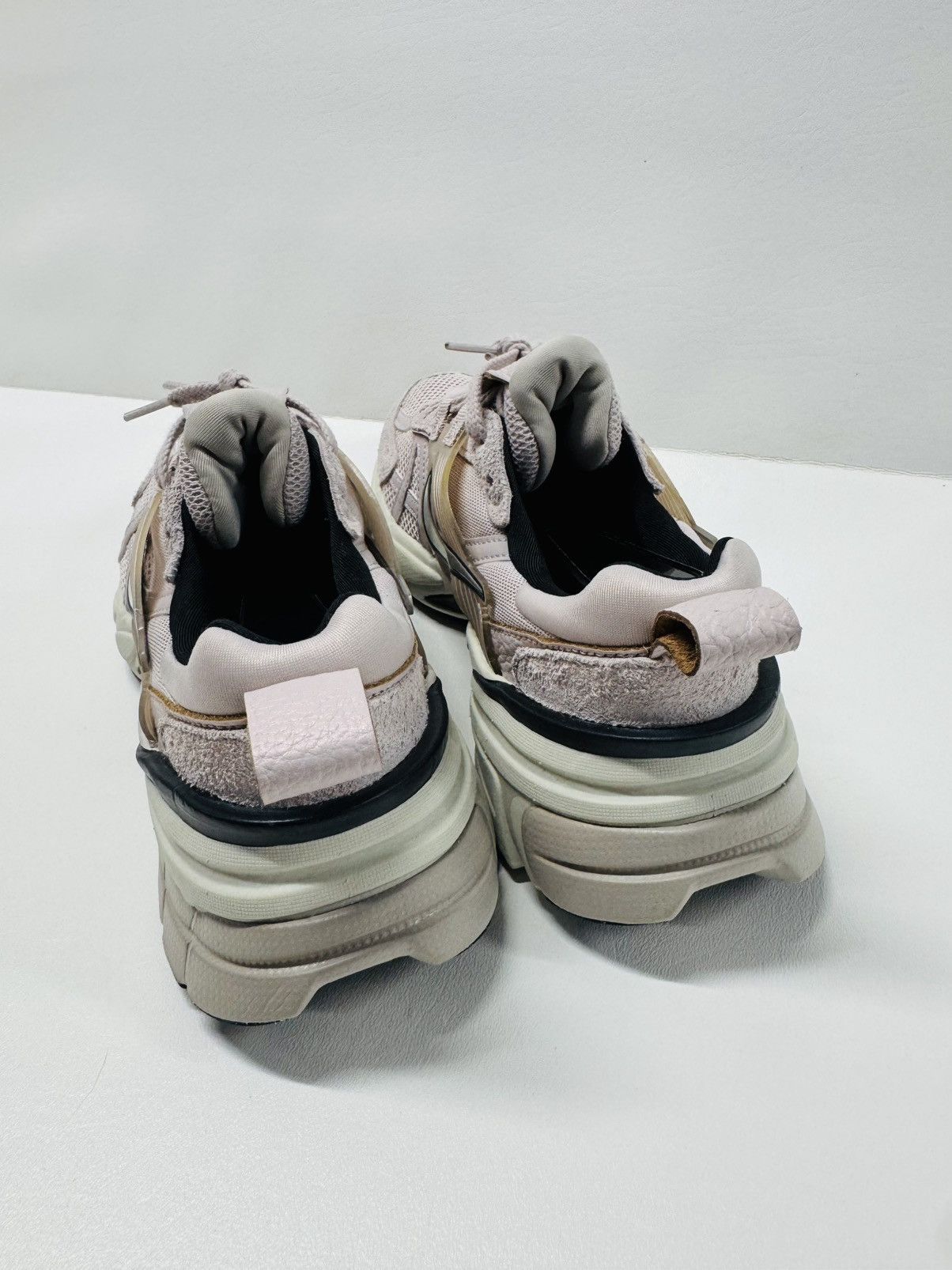 Nike Nike V2K Run Platinum Violet/Chrome-Light Bone-Black Size US 9.5 / IT 39.5 - 5 Thumbnail
