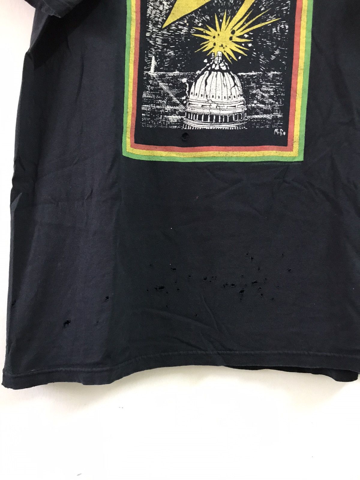 Band Tees Vintage BAD BRAINS Faded Shirt Size US XL / EU 56 / 4 - 3 Thumbnail
