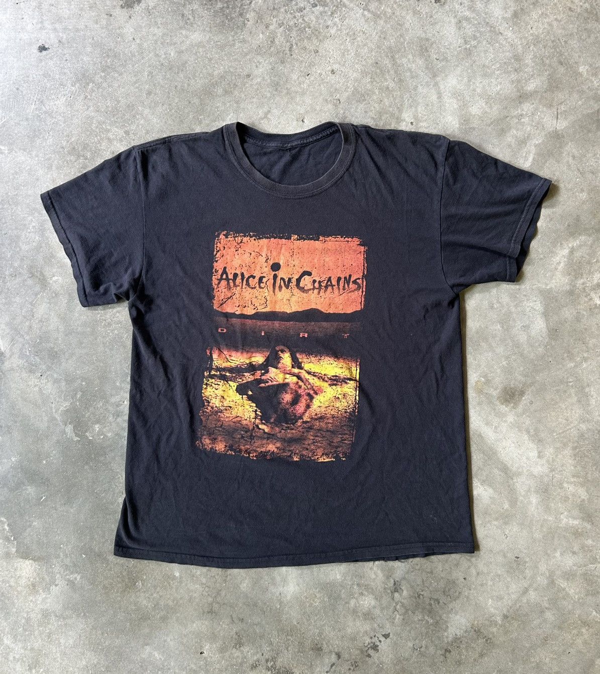 Band Tees Y2K Alice in Chains Dirt Shirt Size US L / EU 52-54 / 3 - 1 Thumbnail