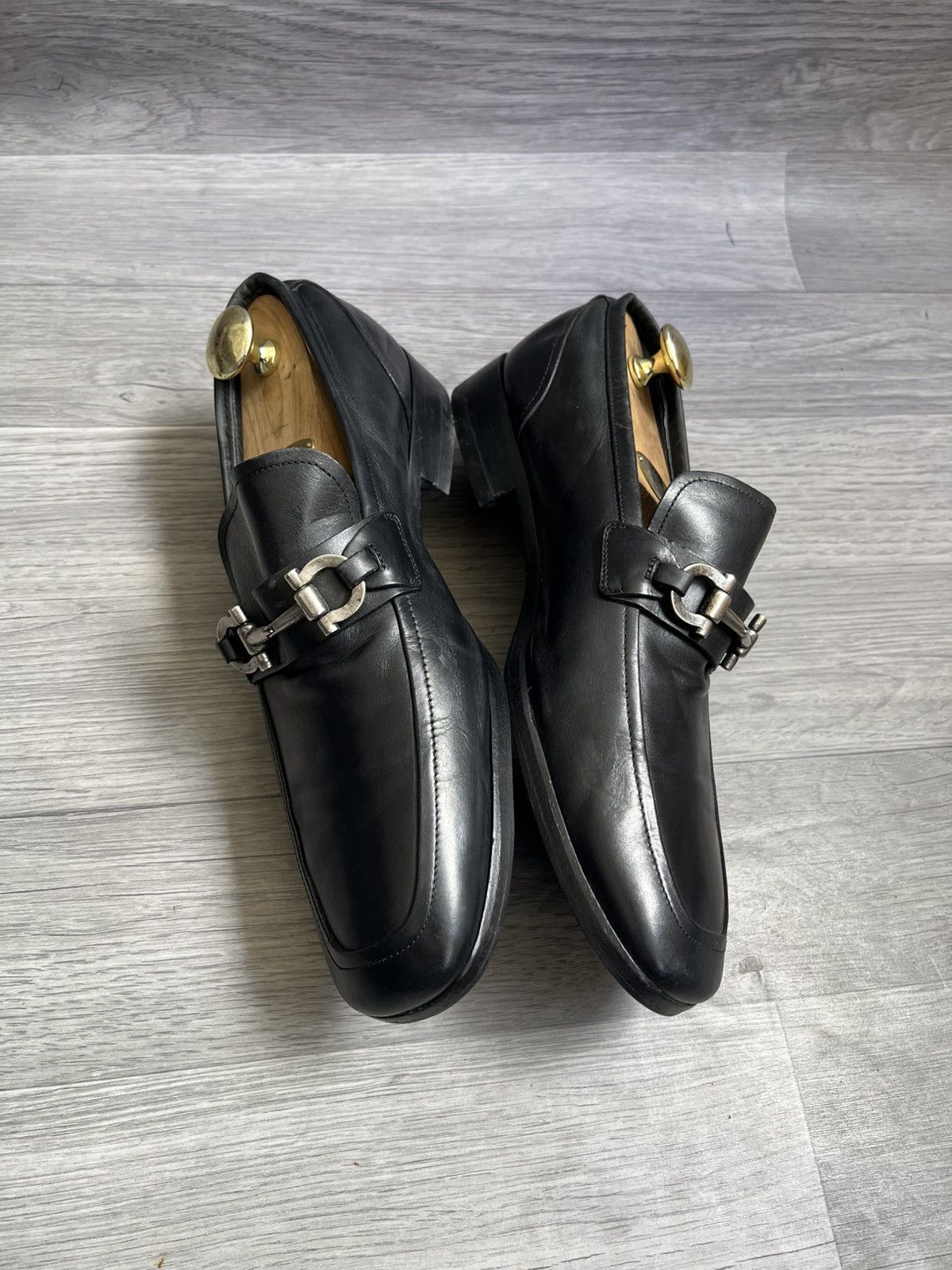 Salvatore Ferragamo Salvatore ferragamo horsebit black leather loafers Size US 9 / EU 42 - 9 Thumbnail