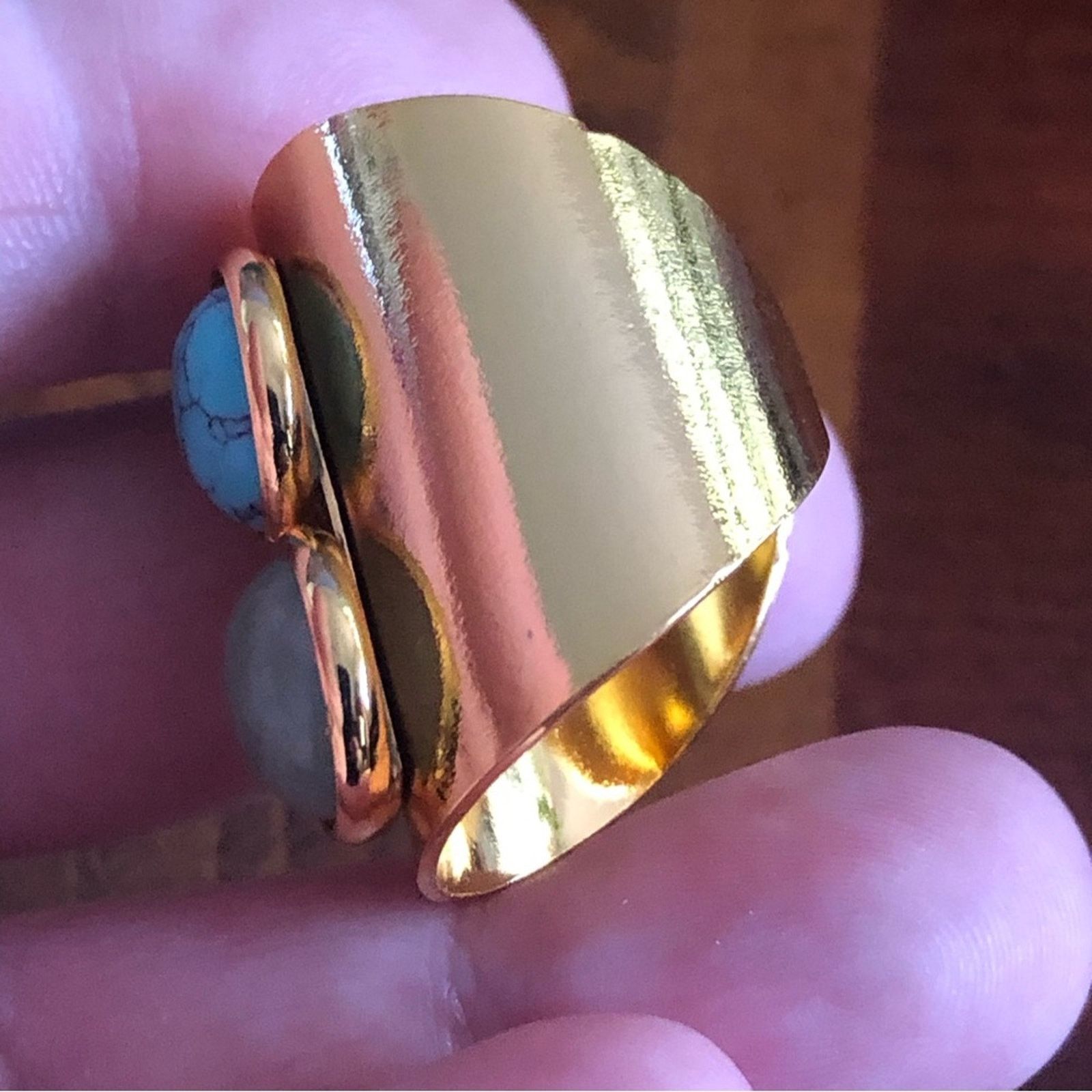 Jewelry Wide gold band duo howlite opalite cabochon ring Size ONE SIZE - 5 Thumbnail