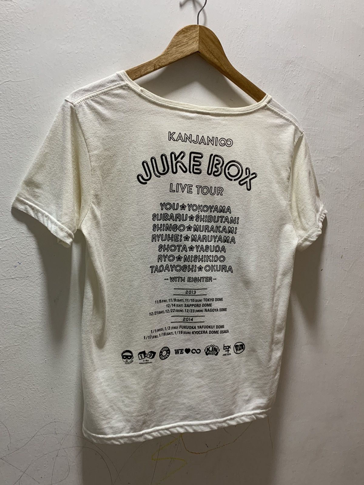 Japanese Brand Juke Box Live Tour Japan band Tees Size US M / EU 48-50 / 2 - 11 Thumbnail