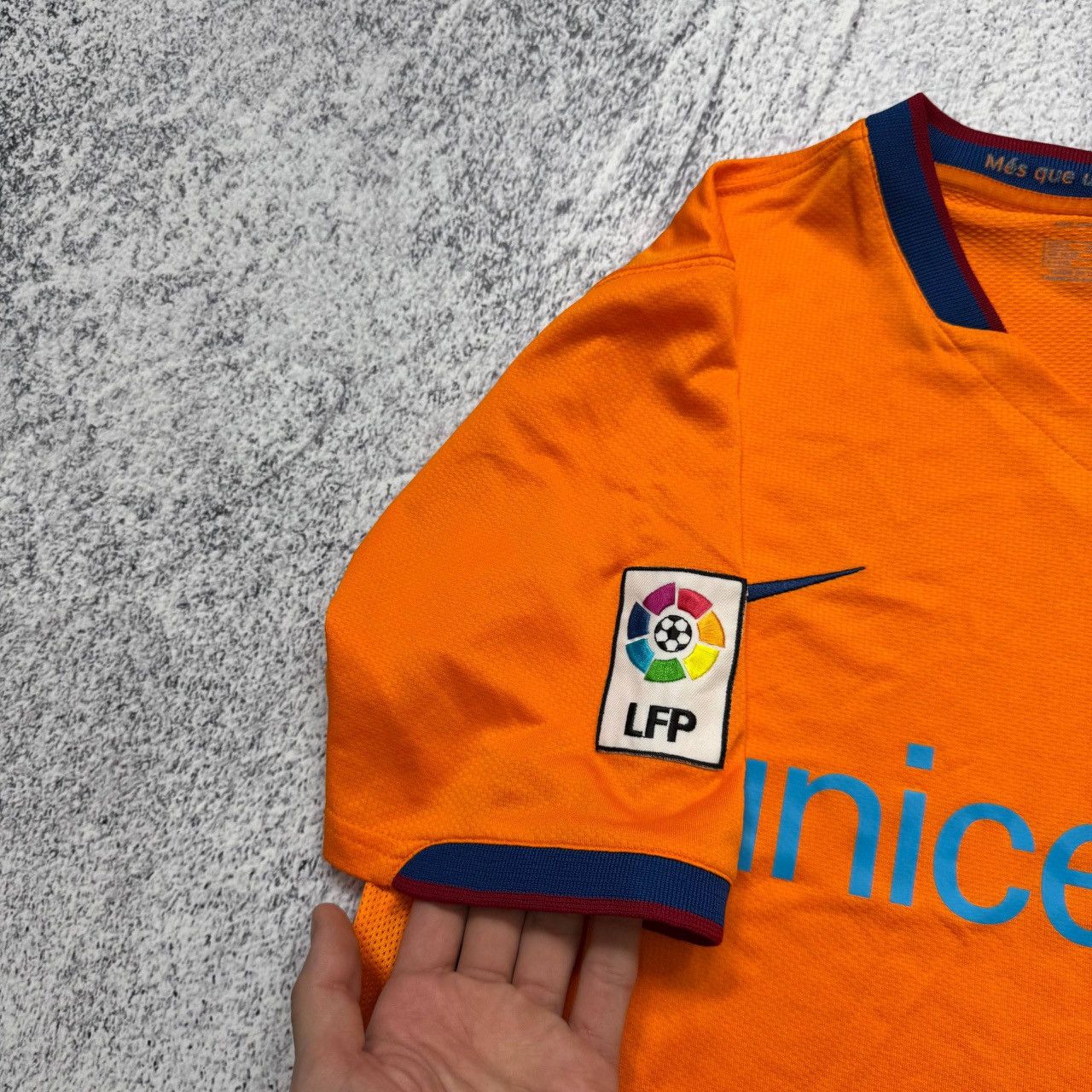 Nike Vintage Nike Barcelona 2006/2008 Away Football Jersey Shirt Size US S / EU 44-46 / 1 - 7 Thumbnail
