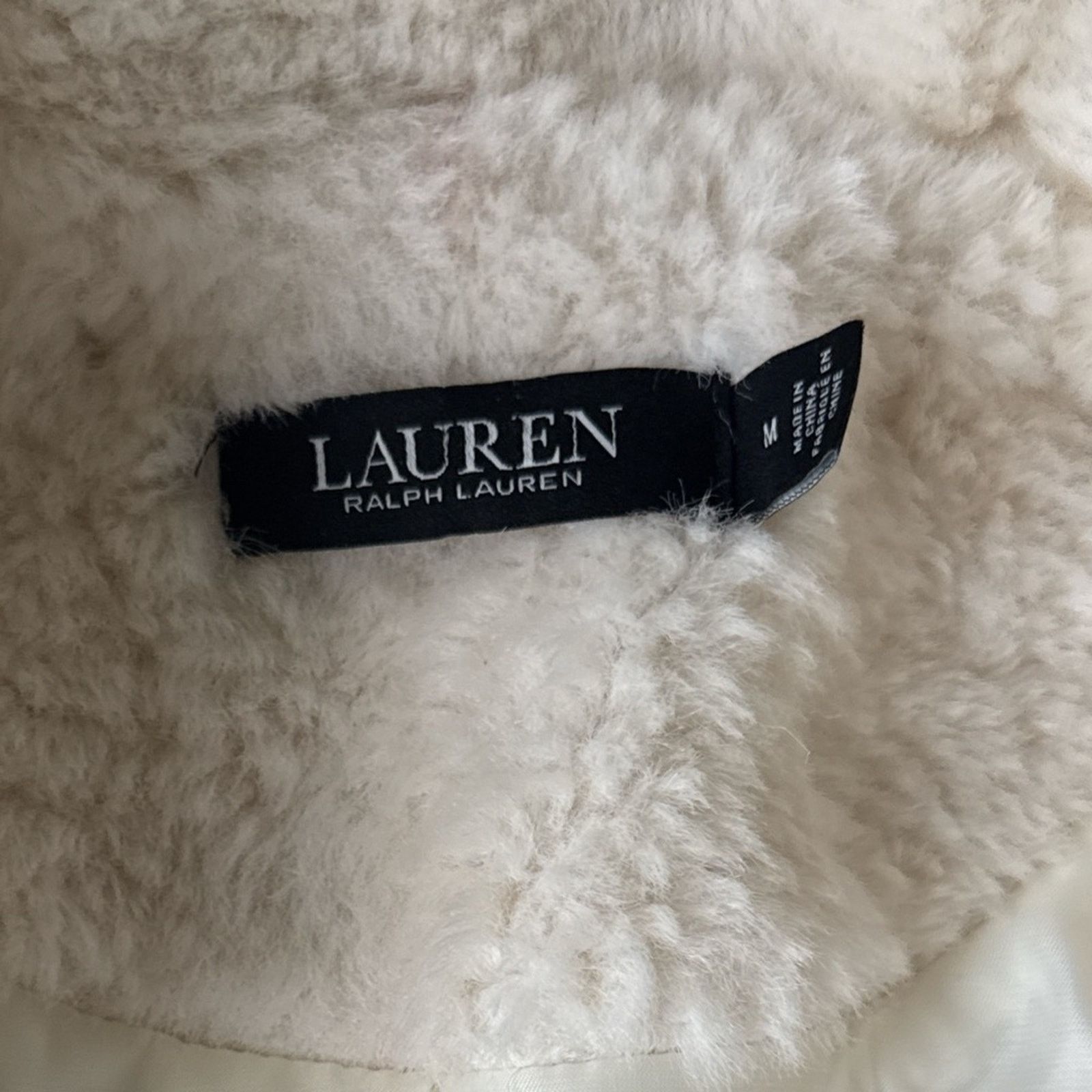 Ralph Lauren Vintage Lauren by Ralph Lauren, White faux fur jacket MEDIUM Size M / US 6-8 / IT 42-44 - 3 Thumbnail