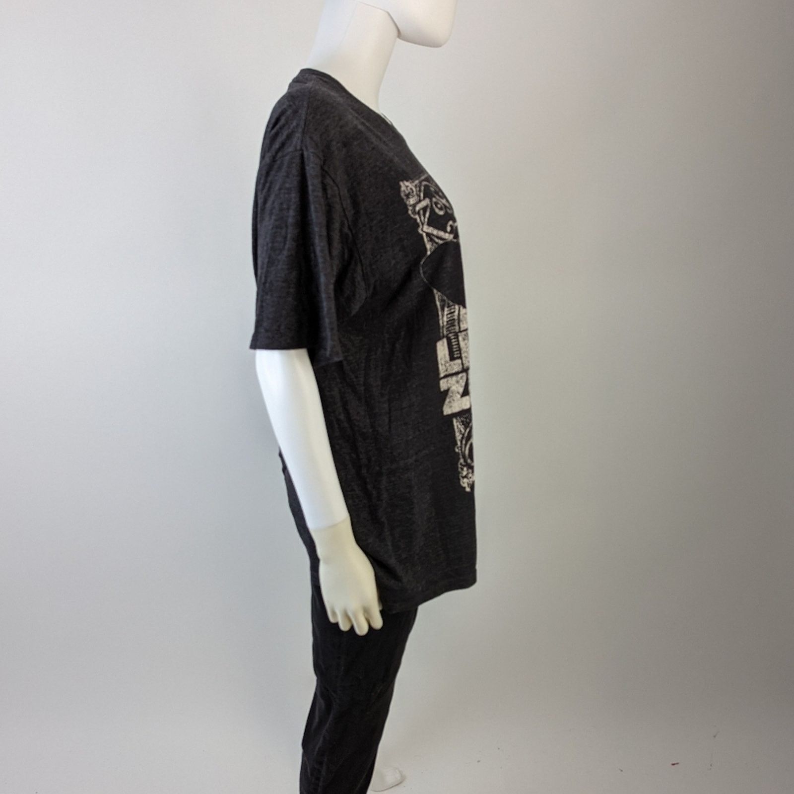 Hot Topic Led Zeppelin Zoso Blimp Distressed Print T-Shirt S Size US S / EU 44-46 / 1 - 4 Thumbnail
