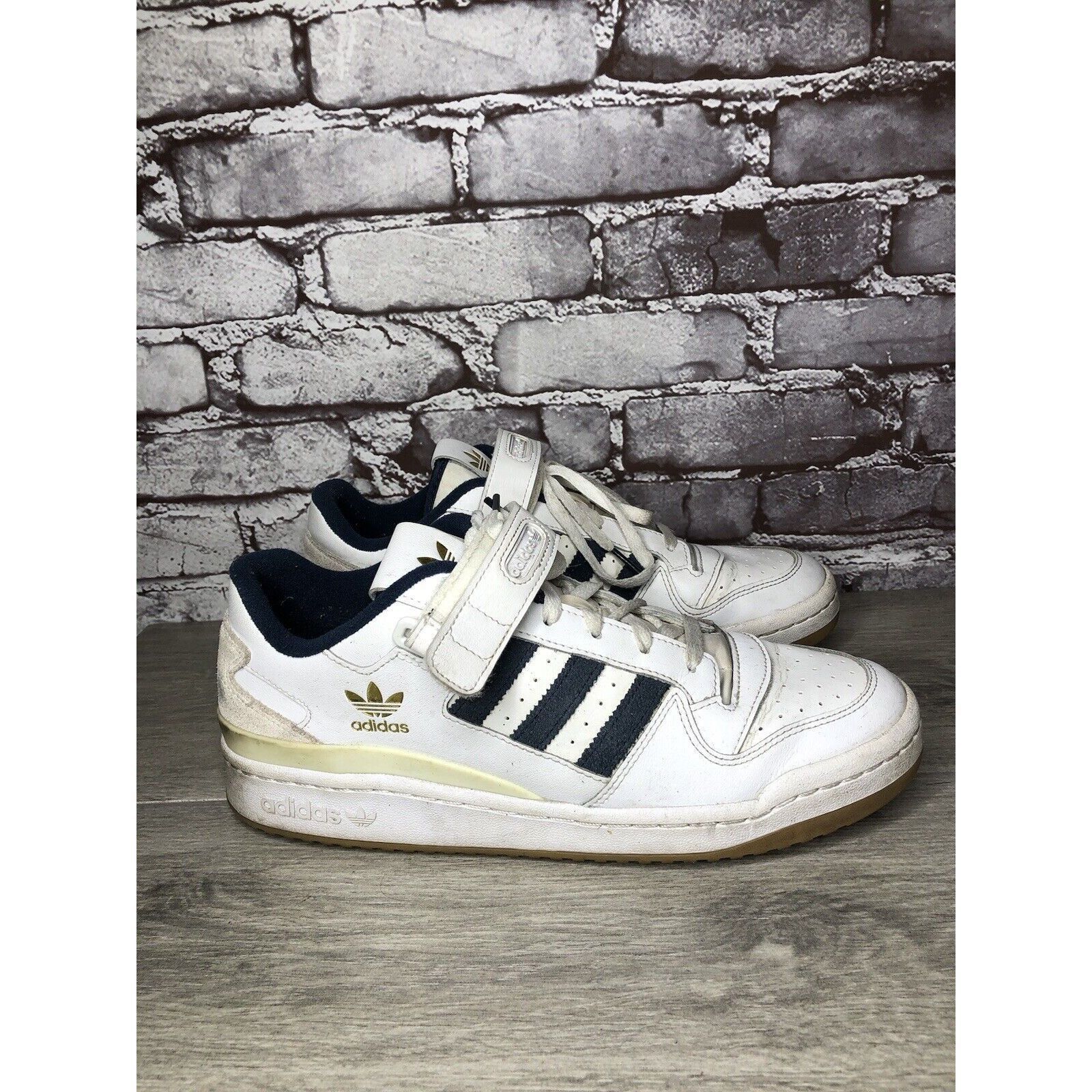 Adidas Adidas Originals Forum Low GY2648 White Navy Gum Basketball Size US 10.5 / EU 43-44 - 3 Thumbnail