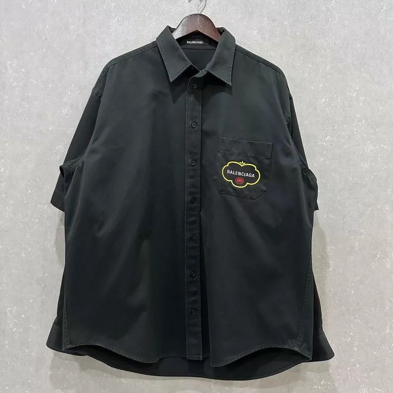 Balenciaga Balenciaga Fake two button shirt jacket Size XS / US 0-2 / IT 36-38 - 1 Thumbnail