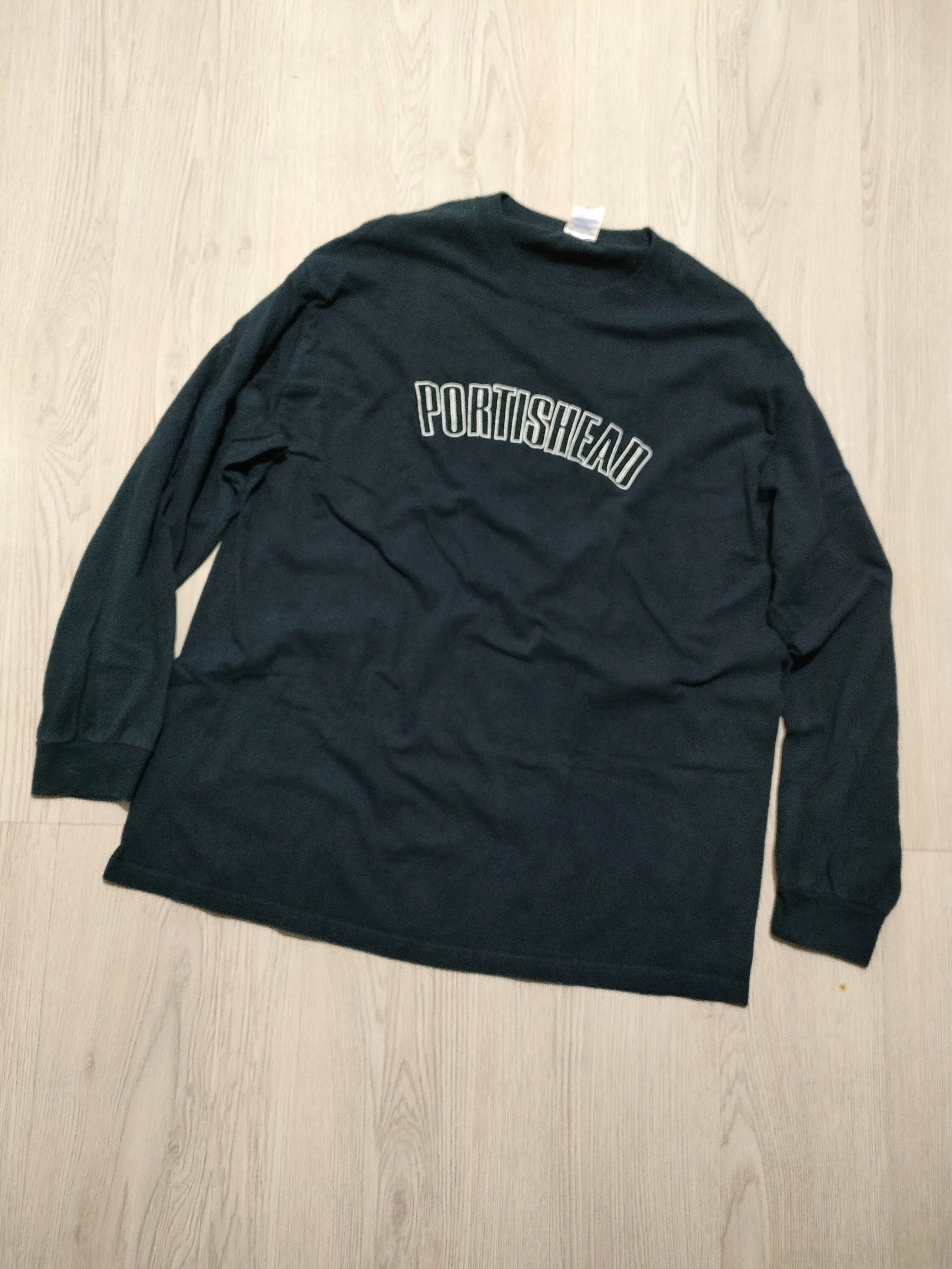 Early 00s PORTISHEAD Vintage Long Sleeve Tee (Blue Black)