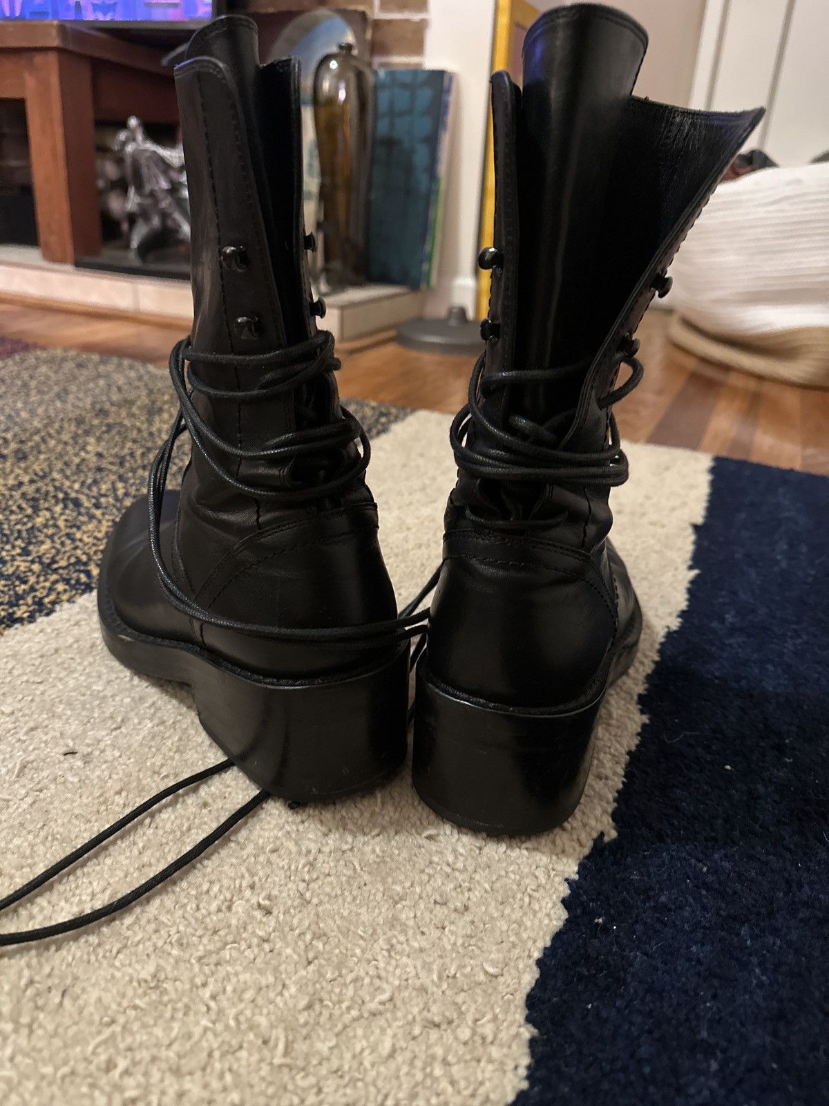 Ann Demeulemeester Ann Demeulemeester “Backlace” Vitello Nero Size US 8 / IT 38 - 2 Thumbnail