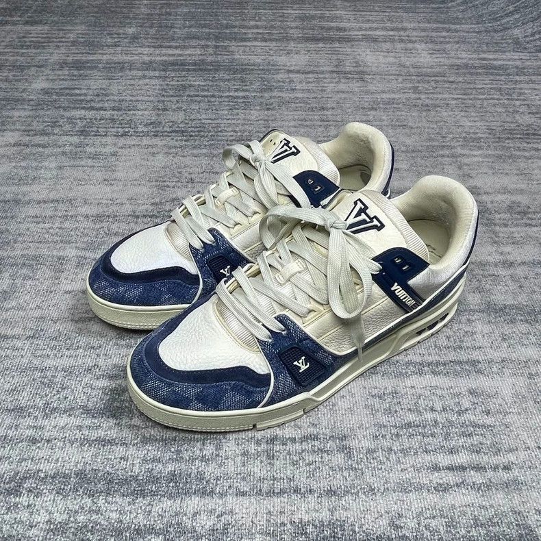 Louis Vuitton Louis Vuitton Trainer White Blue Sneakers - dmc Size US 7 / EU 40 - 1 Thumbnail