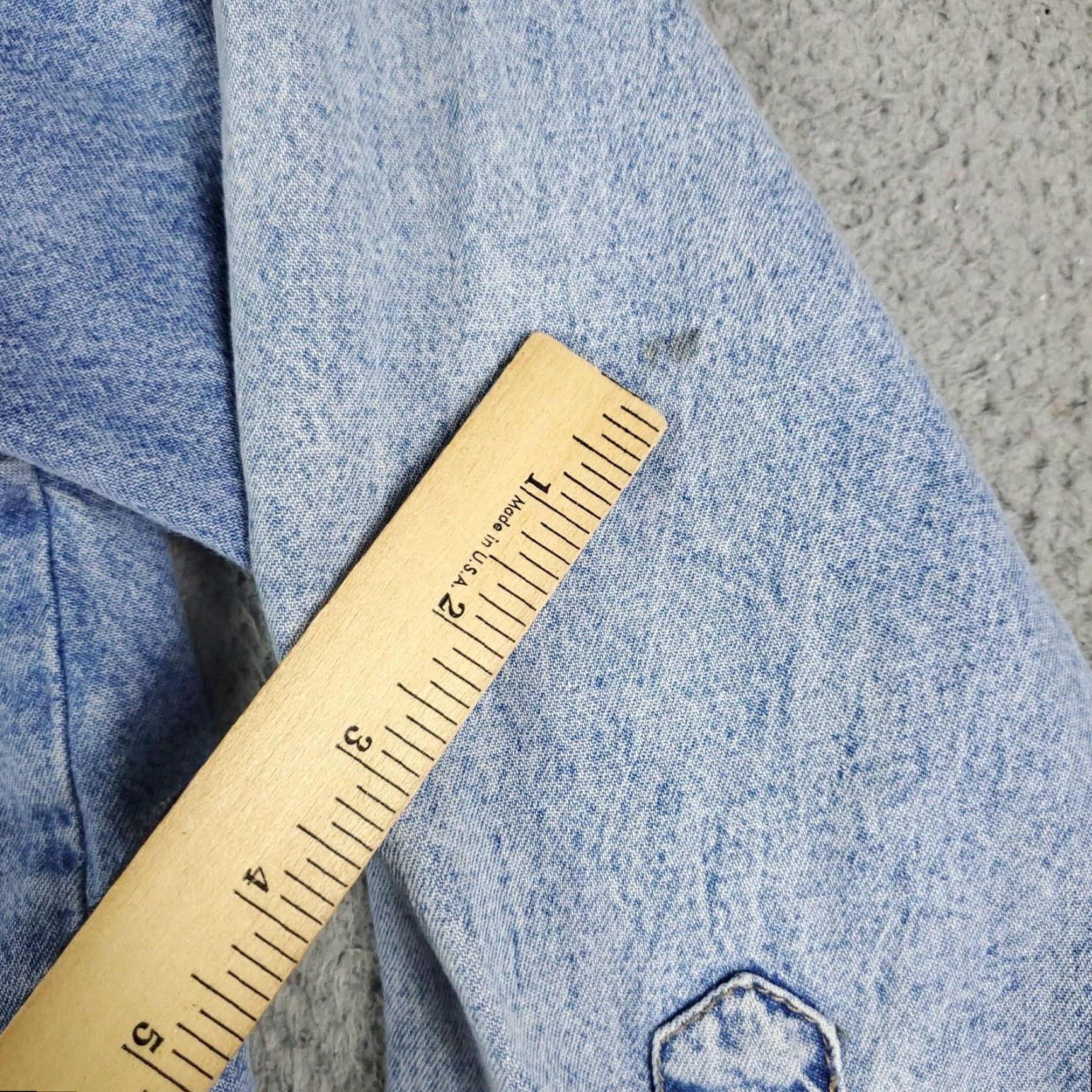 Vintage VINTAGE PACO Denim Button-Up Shirt Mens Size Small Blue Long Sleeve Classic Size US S / EU 44-46 / 1 - 7 Thumbnail