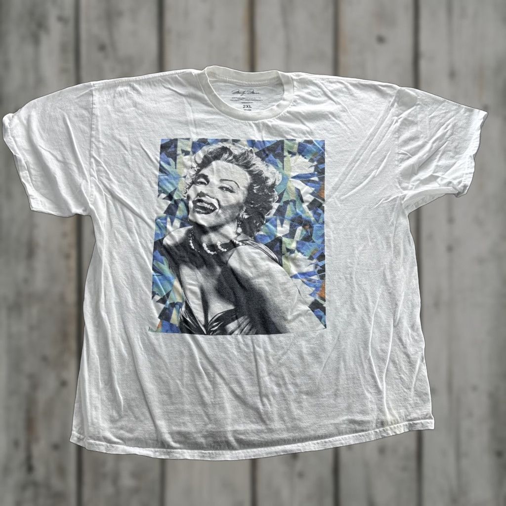 Vintage Marilyn Monroe Shirt Mens 2XL White Graphic Portrait Cotton Crew Neck Short Sleeve Pop Culture Size US XXL / EU 58 / 5 - 1 Thumbnail