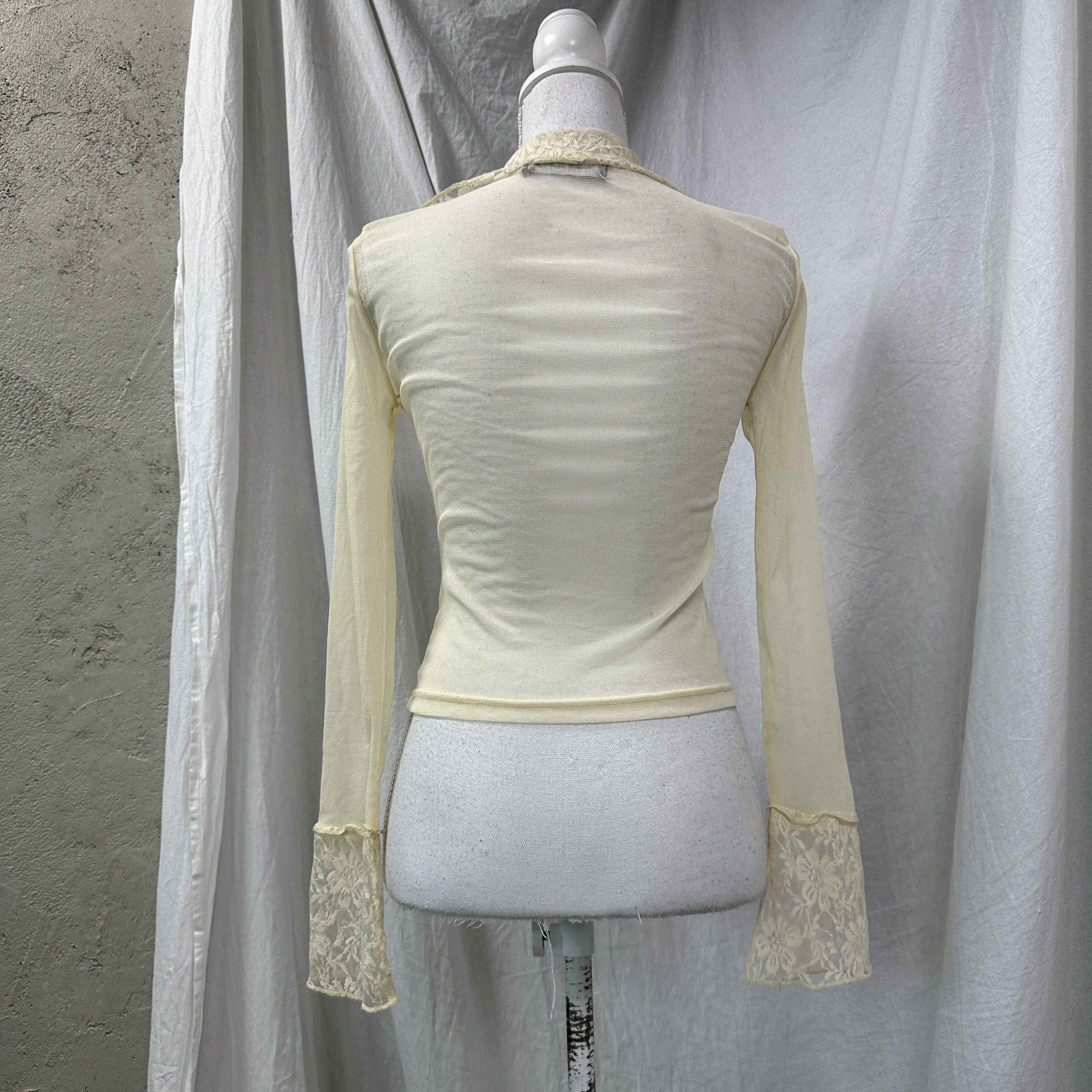 Vintage Vintage Avant Garde Preppy Sheer Lace 00s Longsleeve Blouse Size S / US 4 / IT 40 - 4 Thumbnail