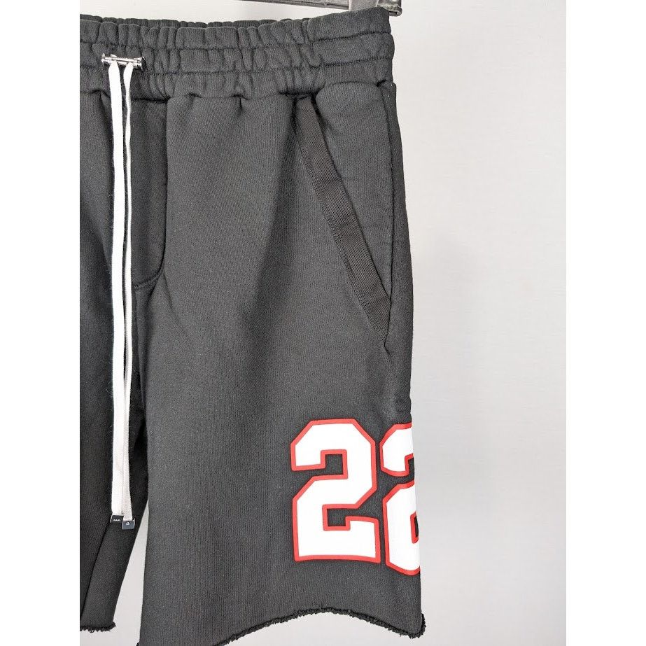 Amiri o1rshd1 Oversized 22 Football Short in Black Size US 30 / EU 46 - 6 Thumbnail