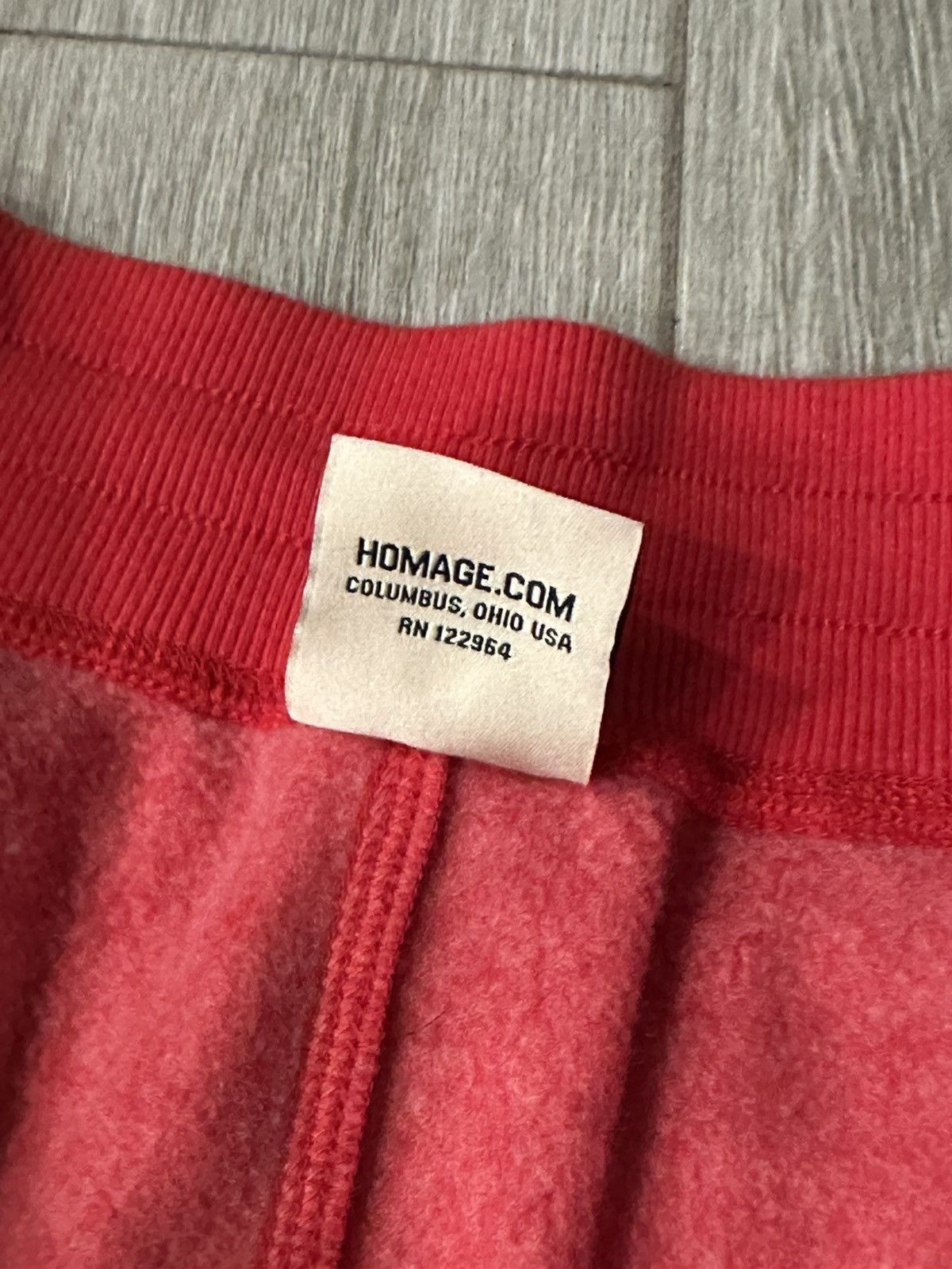 Homage Men's Homage Go-To Sweat Shorts Red Size L Large Used Size US 36 / EU 52 - 4 Thumbnail