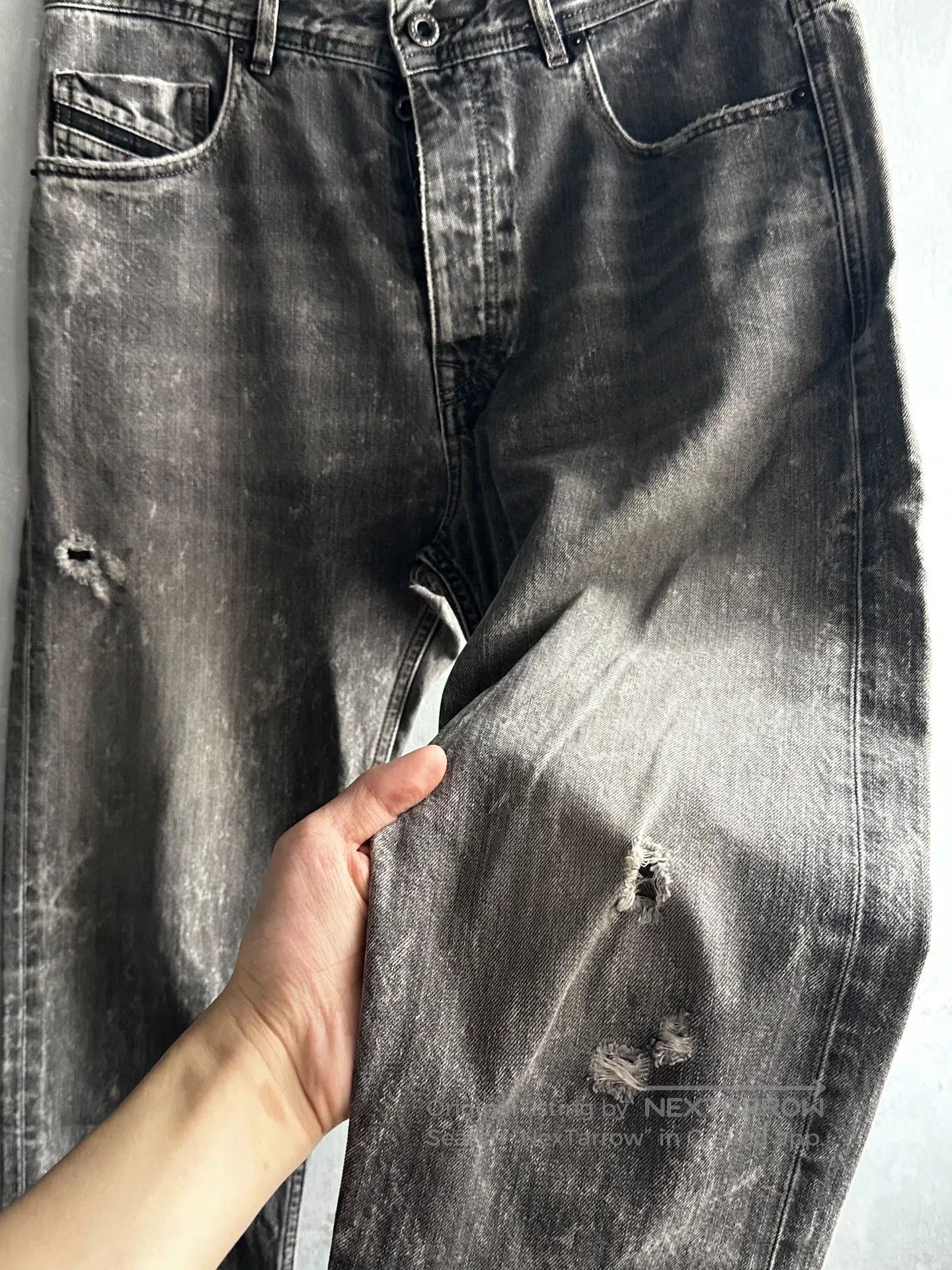 Diesel Diesel black gold Water-washed, aged denim jeans| Size US 32 / EU 48 - 4 Thumbnail