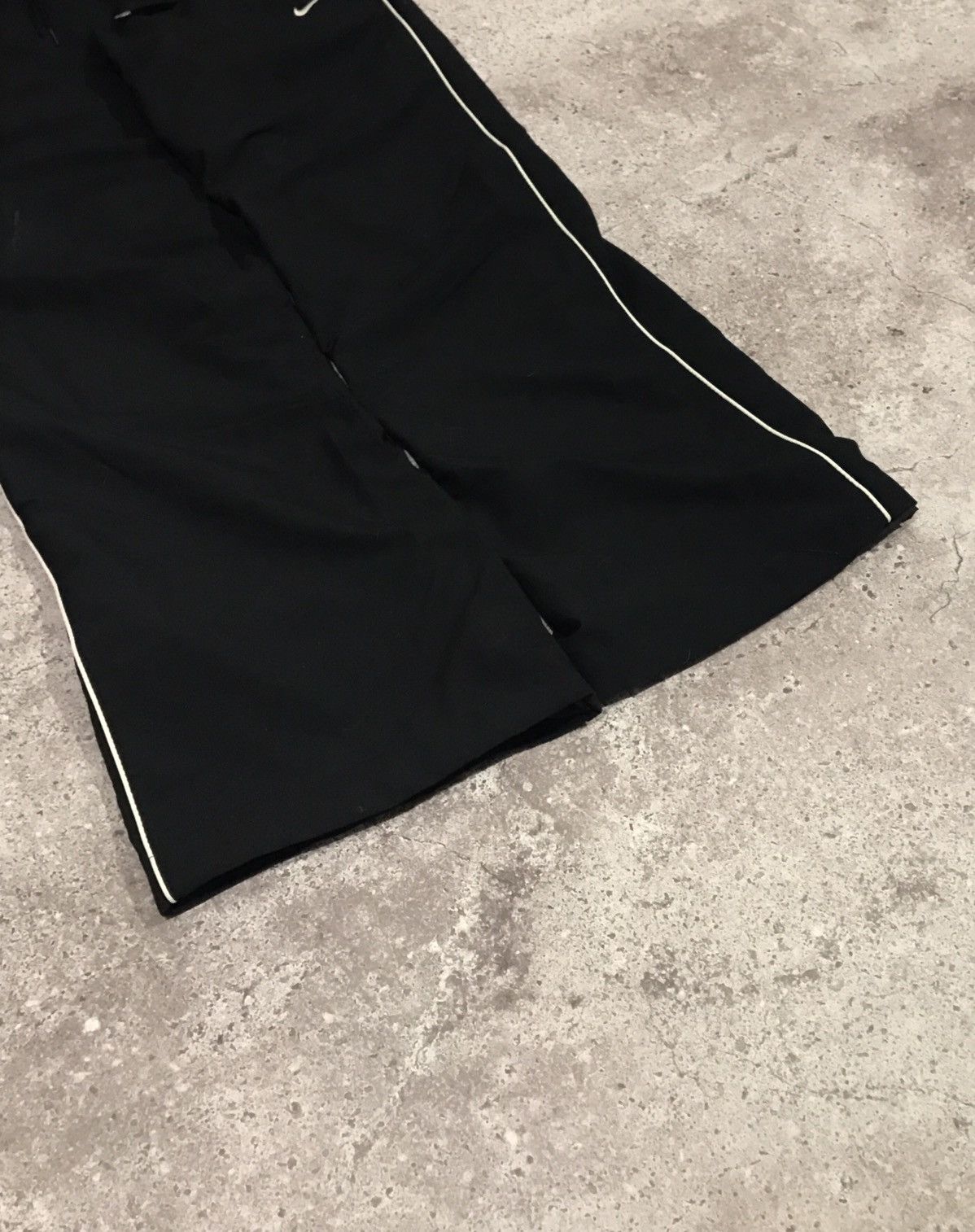 Nike × Vintage VINTAGE Y2K TRACK PANTS NIKE GORP CORE STYLE FADED Size 30" / US 8 / IT 44 - 4 Thumbnail