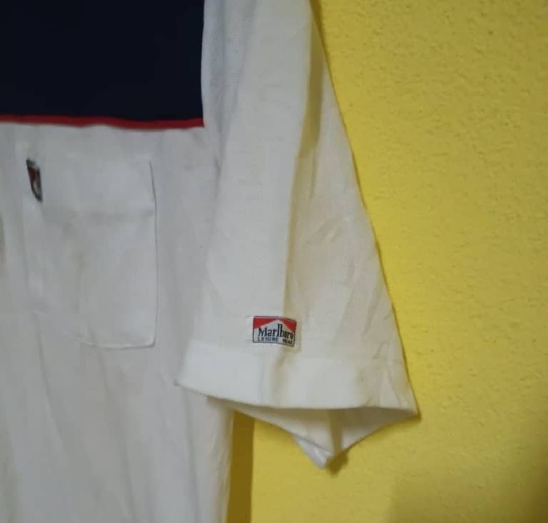 Marlboro × Vintage Marlboro Andrea de adamich vintage Size US M / EU 48-50 / 2 - 3 Thumbnail