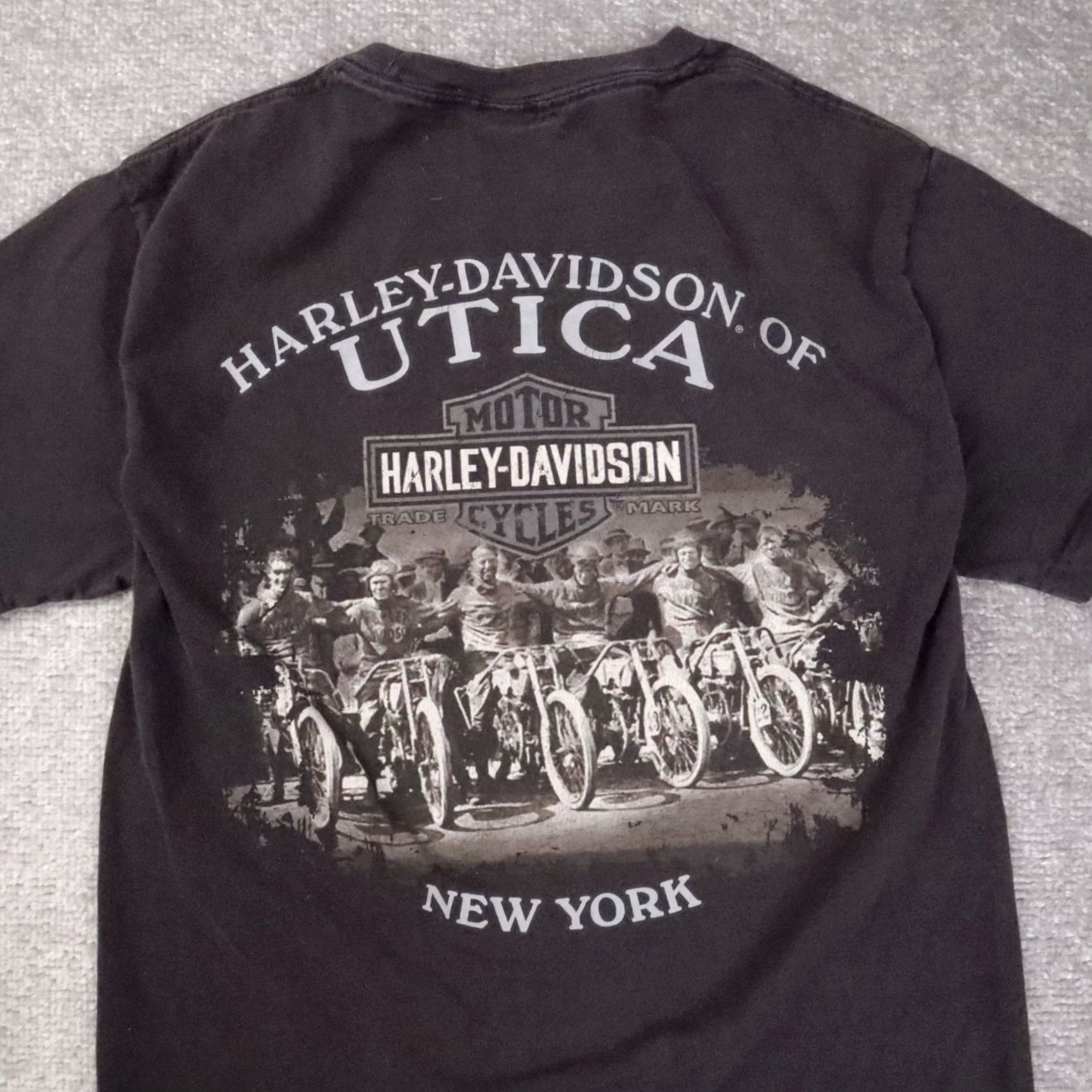 Harley Davidson VINTAGE Harley-Davidson Motorcycles Utica Eagle Black Small Short Sleeve T-Shirt Mens Size US S / EU 44-46 / 1 - 5 Thumbnail