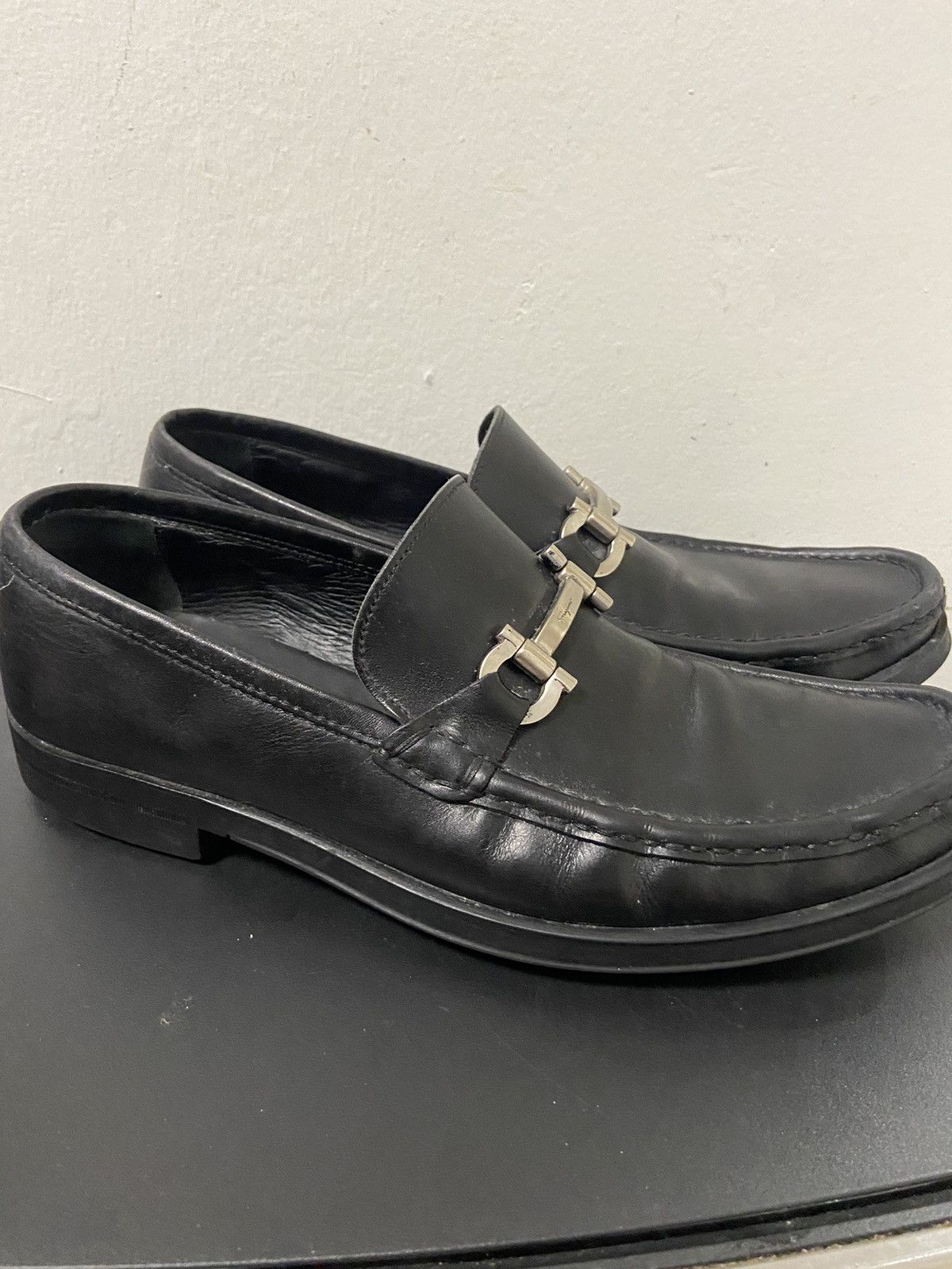 Salvatore Ferragamo SALVATORE FERRAGAMO Horse Shoe Men's Size 8 D Black Loafers Size US 8 / EU 41 - 6 Thumbnail