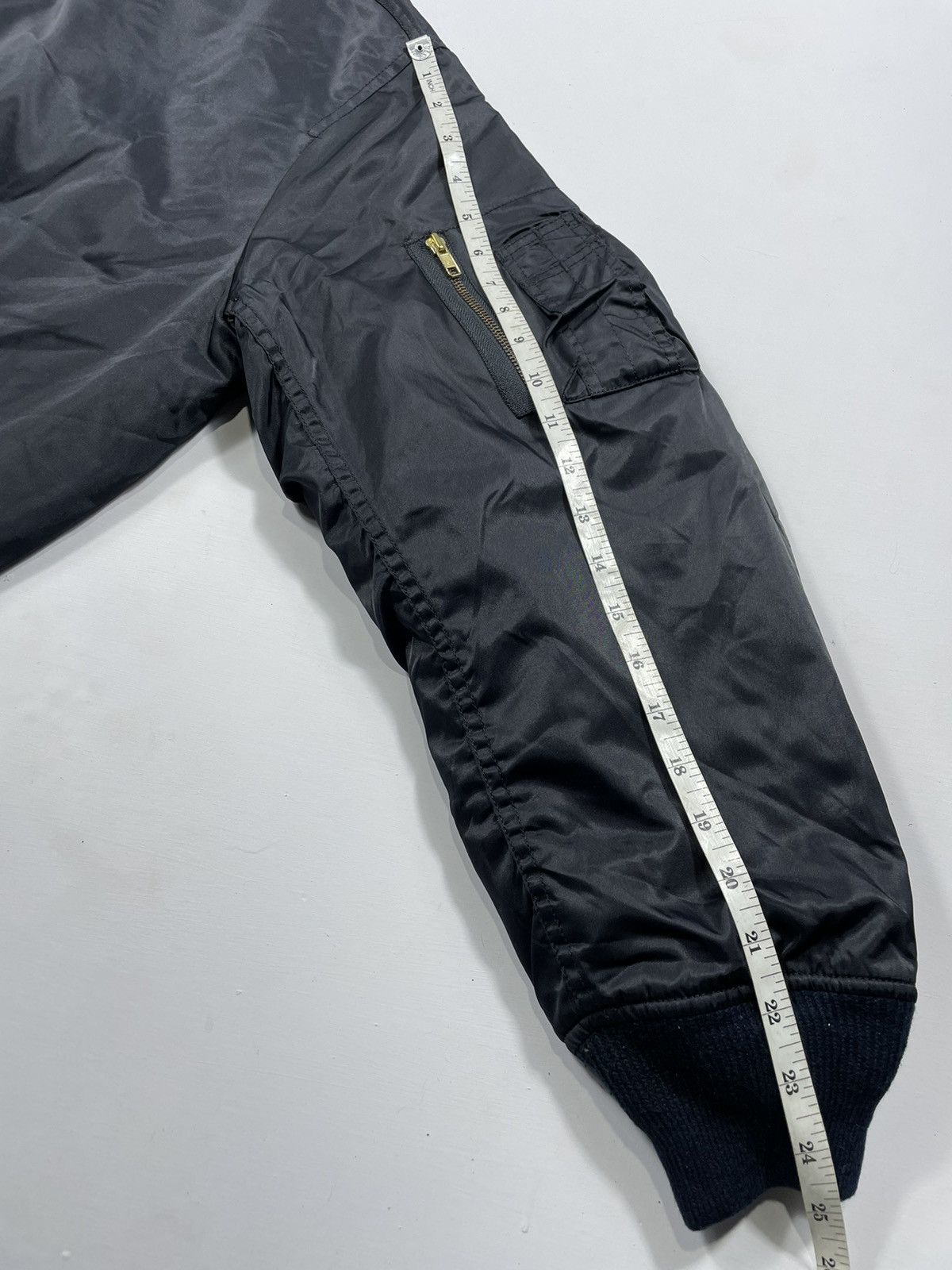 Vintage Vintage MA-1 Balenciaga Style Bomber Jacket Air Force Size US L / EU 52-54 / 3 - 6 Thumbnail