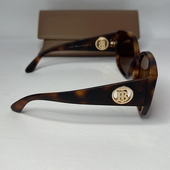 Burberry Burberry Brown Black New Be4290 Be 4290Sunglasses","descript Size ONE SIZE - 9 Thumbnail