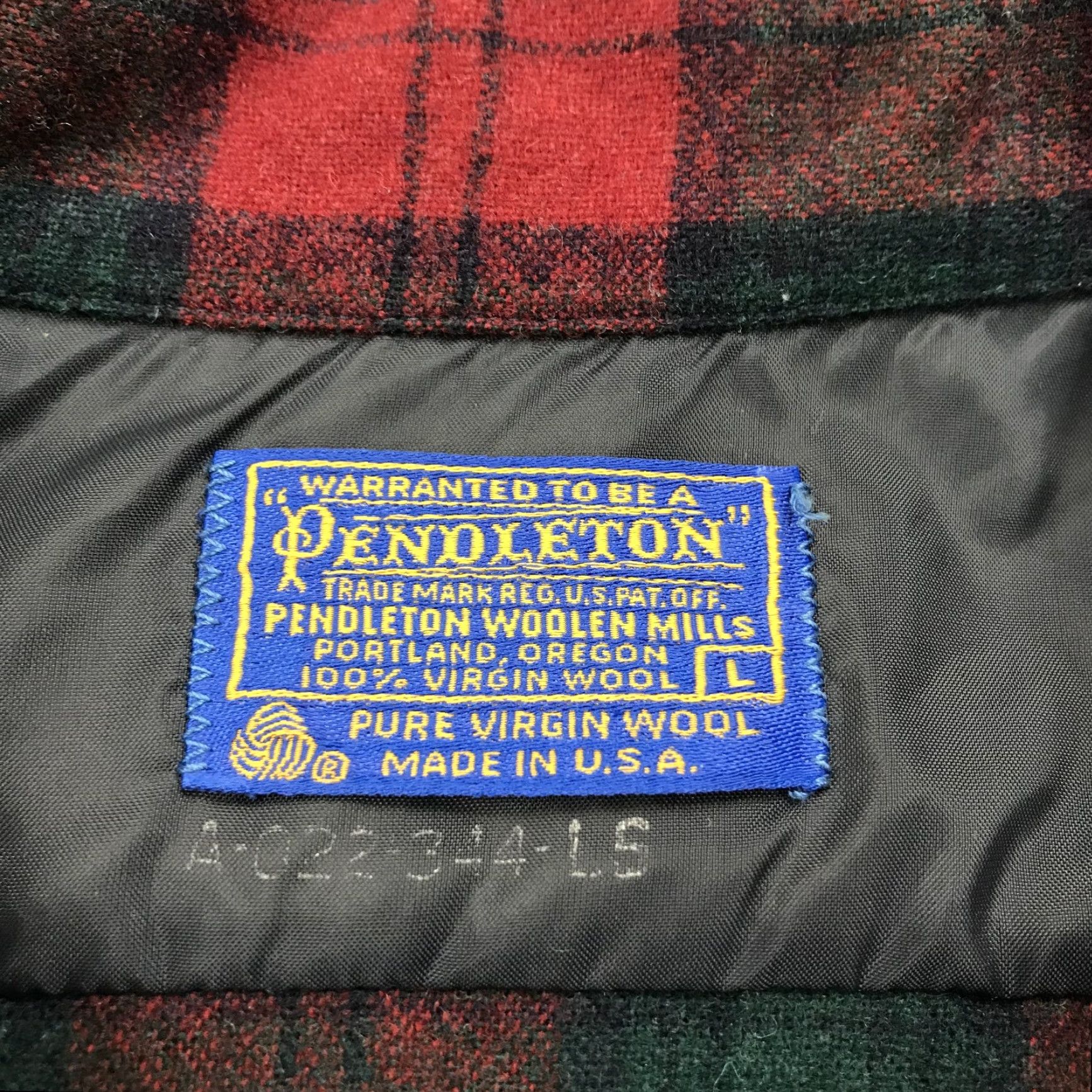 Pendleton VINTAGE Pendleton Board Shirt Mens Large Red Wool Flannel Shirt Button-Up with Pockets Size US L / EU 52-54 / 3 - 5 Thumbnail