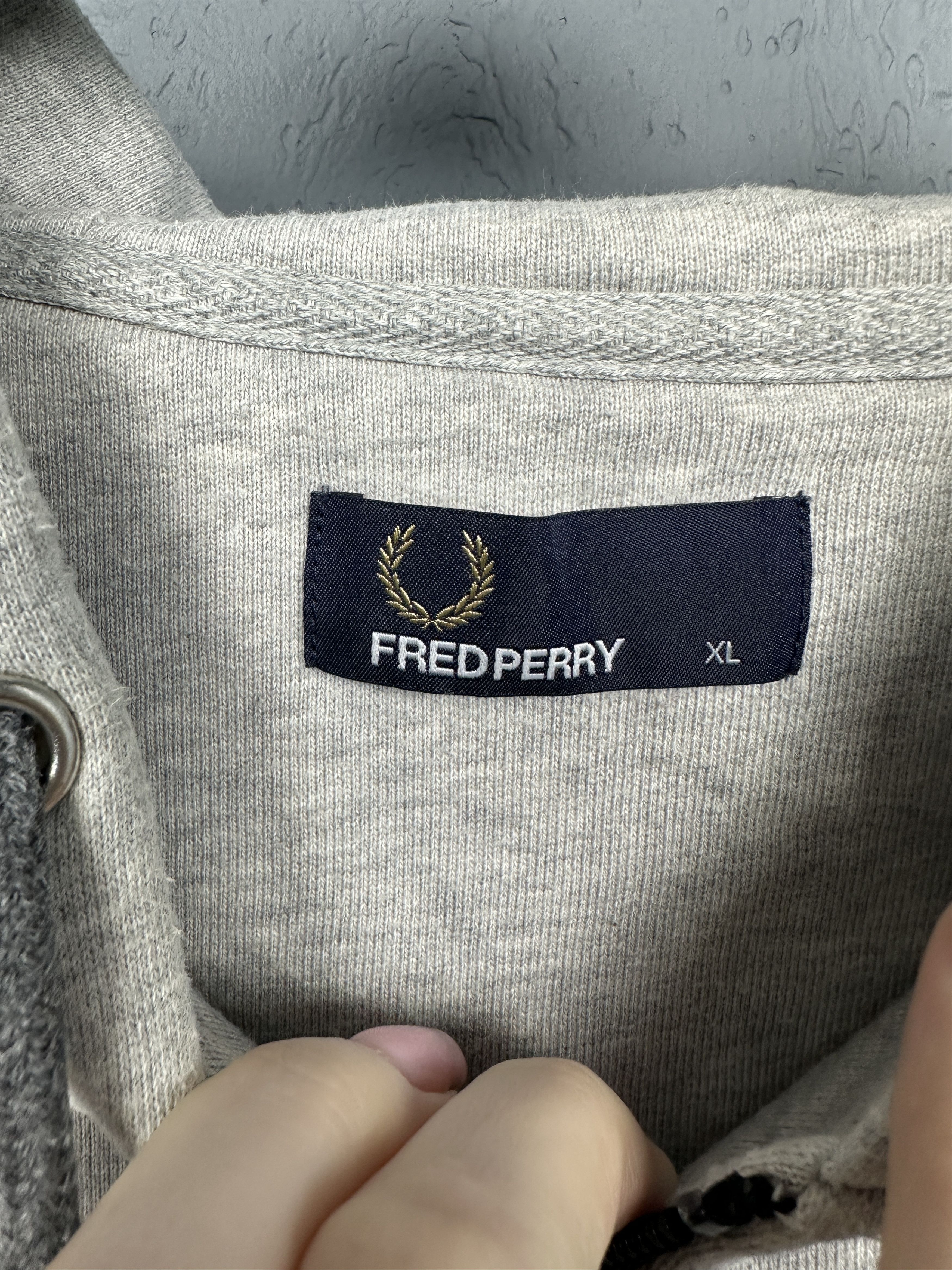 Fred Perry Fred Perry Vintage Mens Big Logo Hoodie Size US XL / EU 56 / 4 - 6 Thumbnail